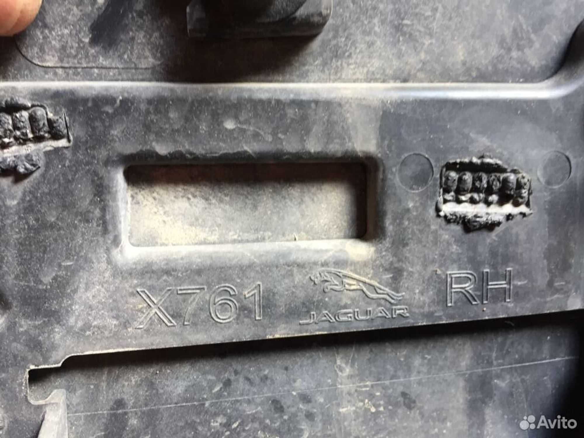 Молдинг задней правой двери Jaguar F-pace 2016, 2000 рублей, Челябинск