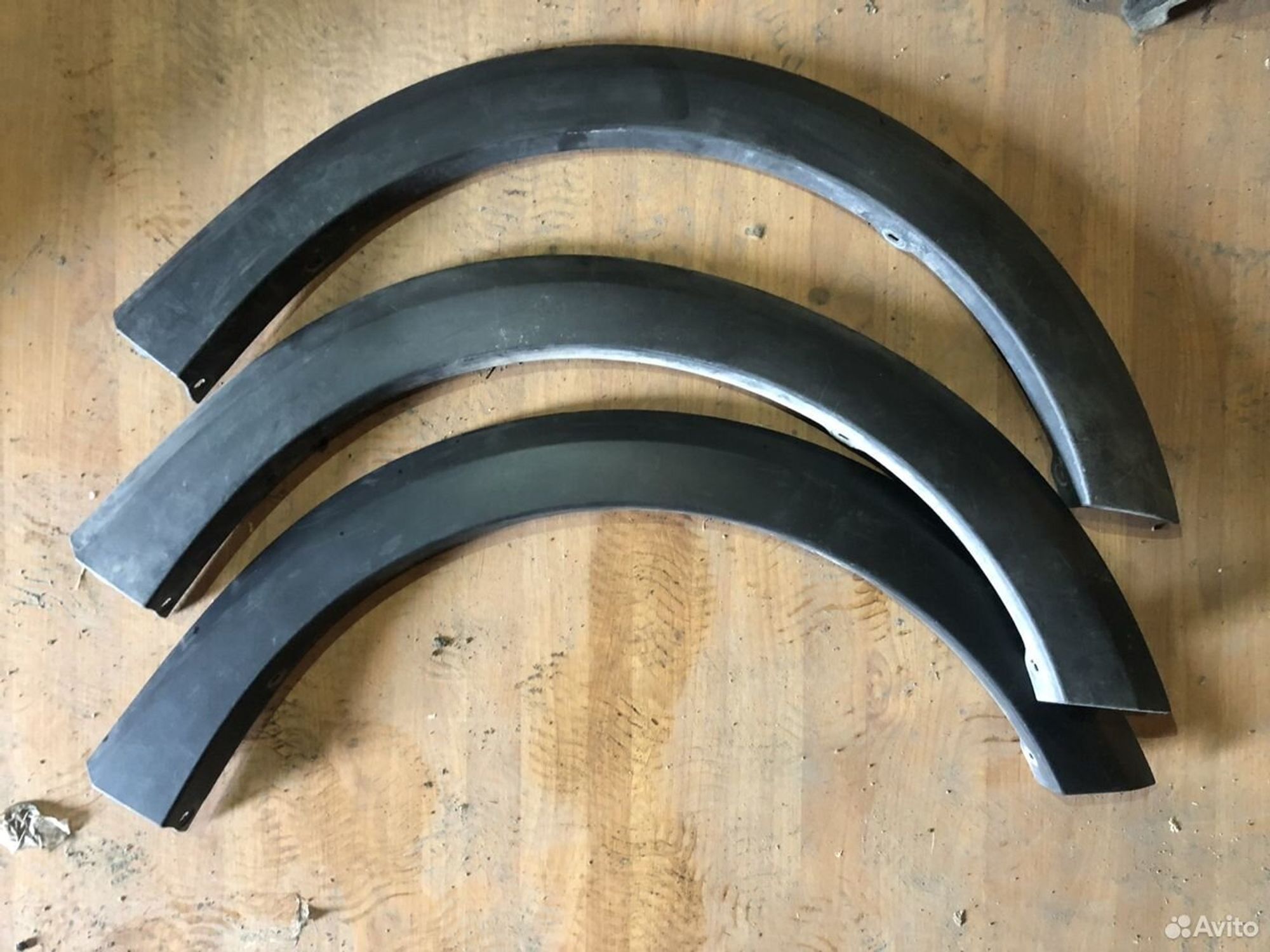 Накладка переднего правого крыла Рено Сандеро Степ, 2000 рублей, Челябинск