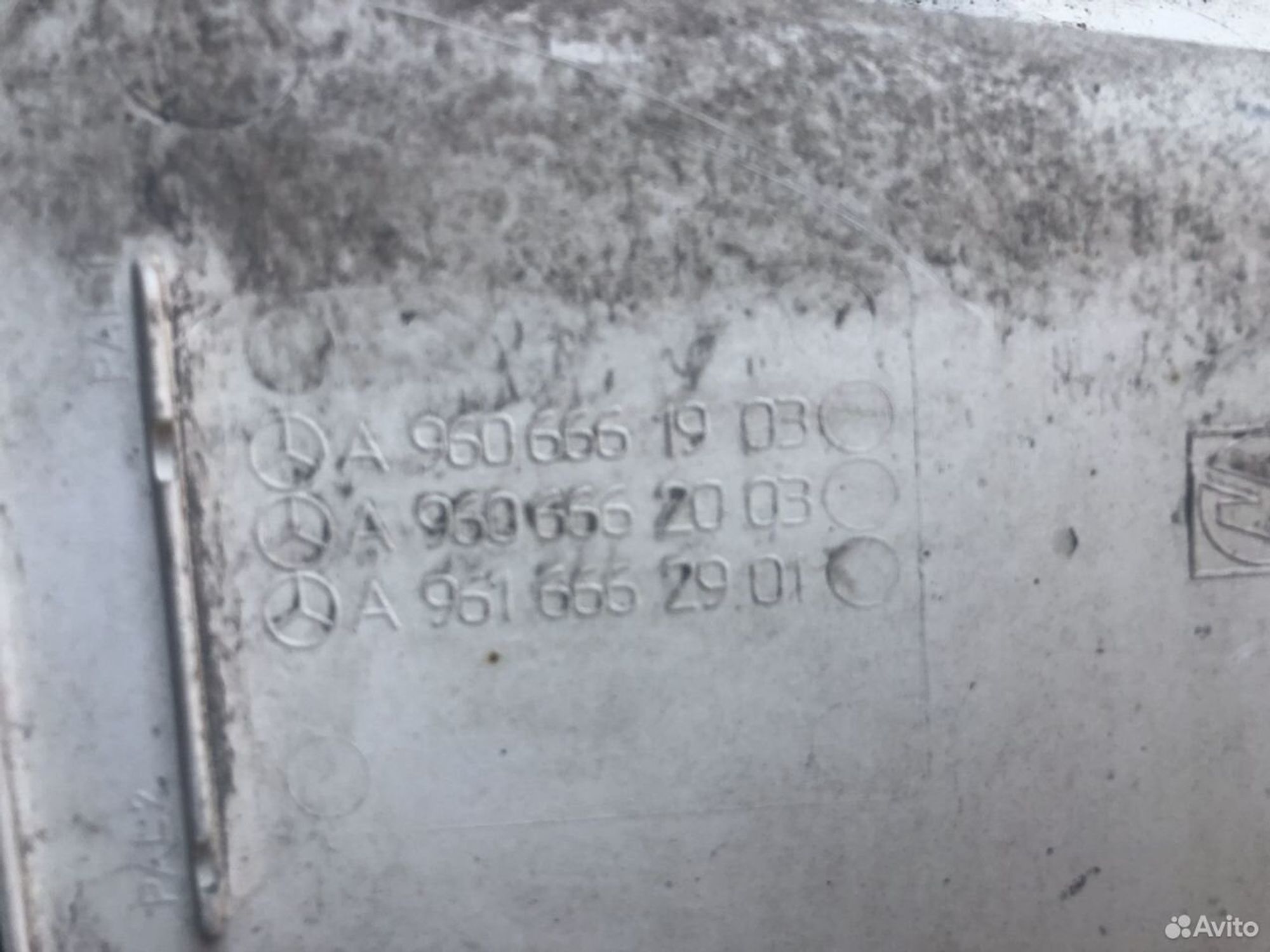 Корпус подножки правый Мерседес Актрос 2013, 3500 рублей, Челябинск