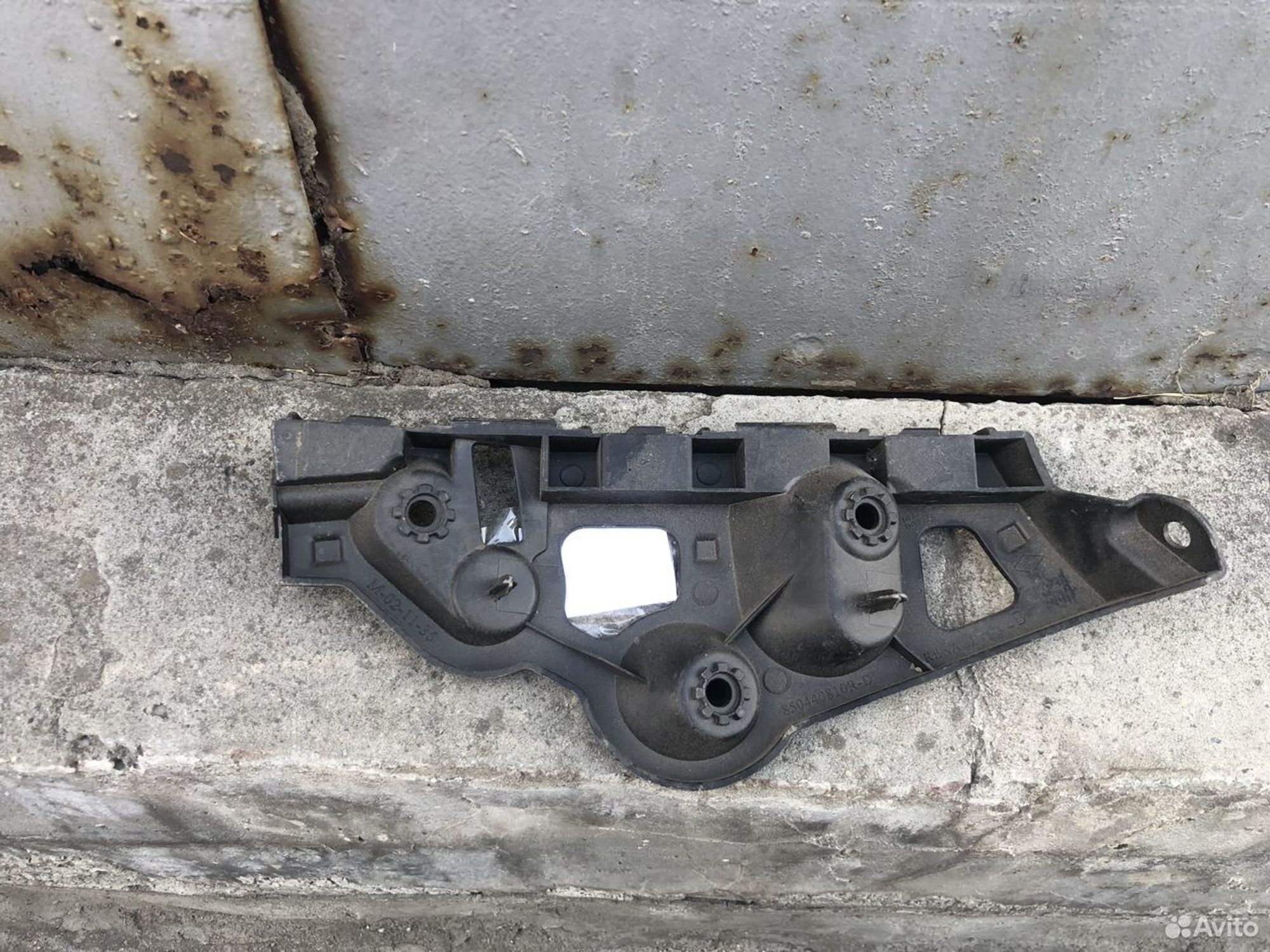 Кронштейн заднего бампера правый Рено Сандеро 2, 800 рублей, Челябинск