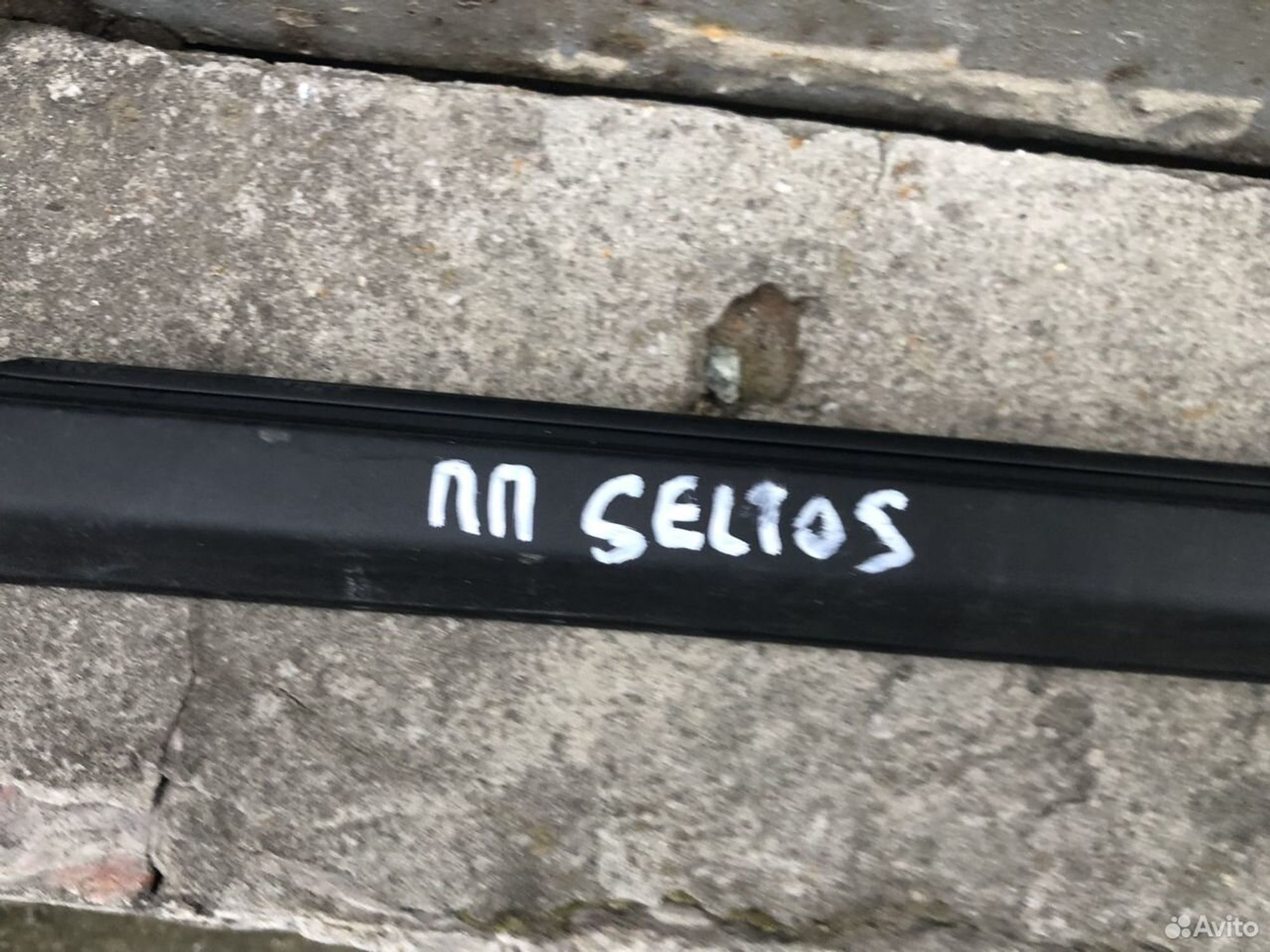 Бархотка передней правой двери Киа Селтос, 2000 рублей, Челябинск