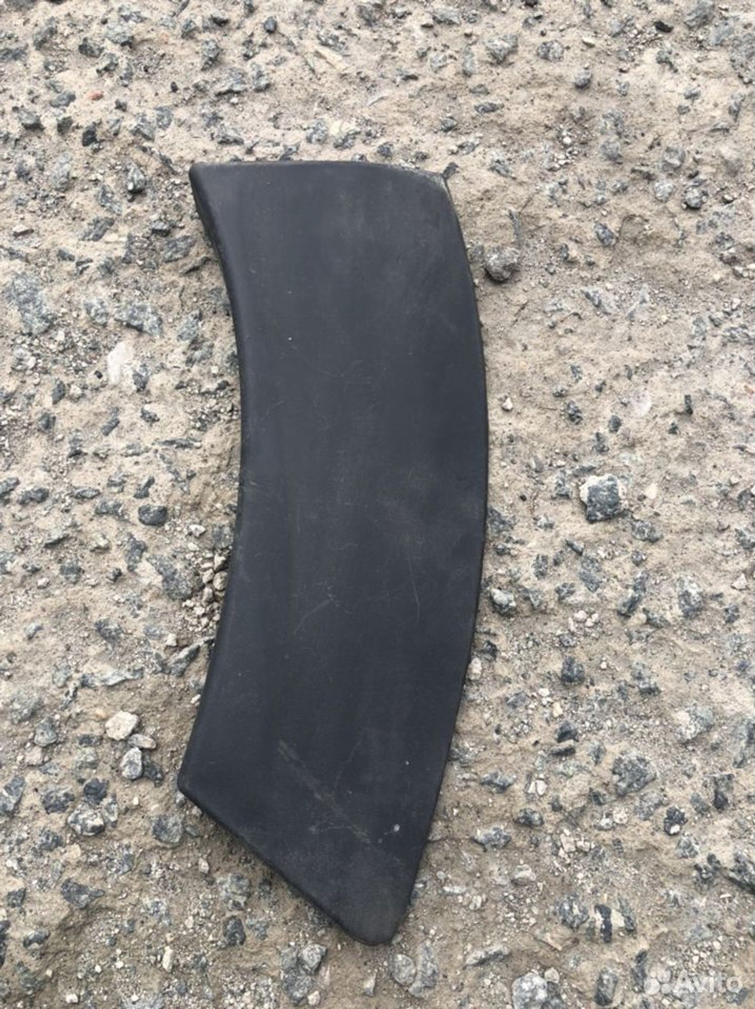 Накладка заднего бампера левая Рено Дастер, 600 рублей, Челябинск