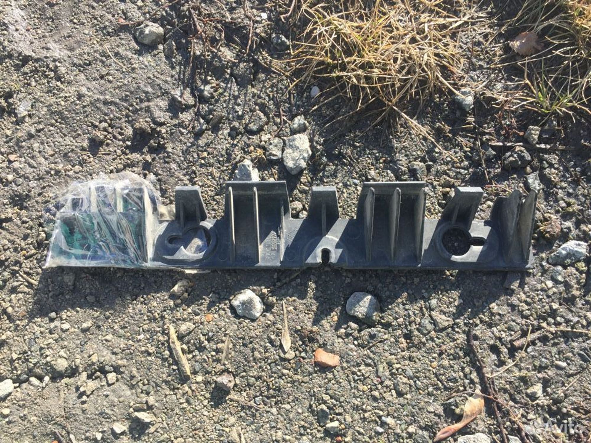 Кронштейн заднего бампера правый Renault Logan 05, 300 рублей, Челябинск