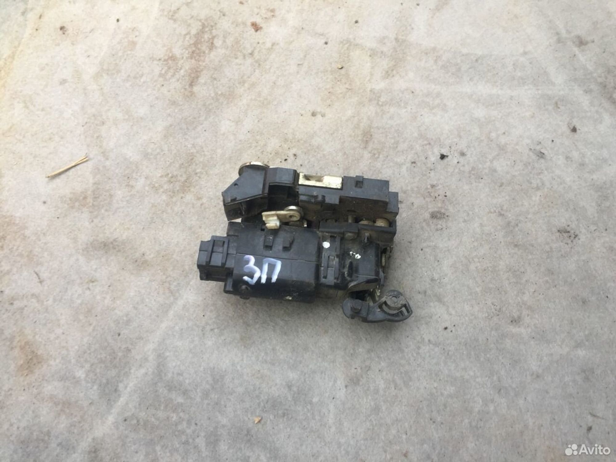 Замок задний правый Рено Сандеро 09-14, 1500 рублей, Челябинск