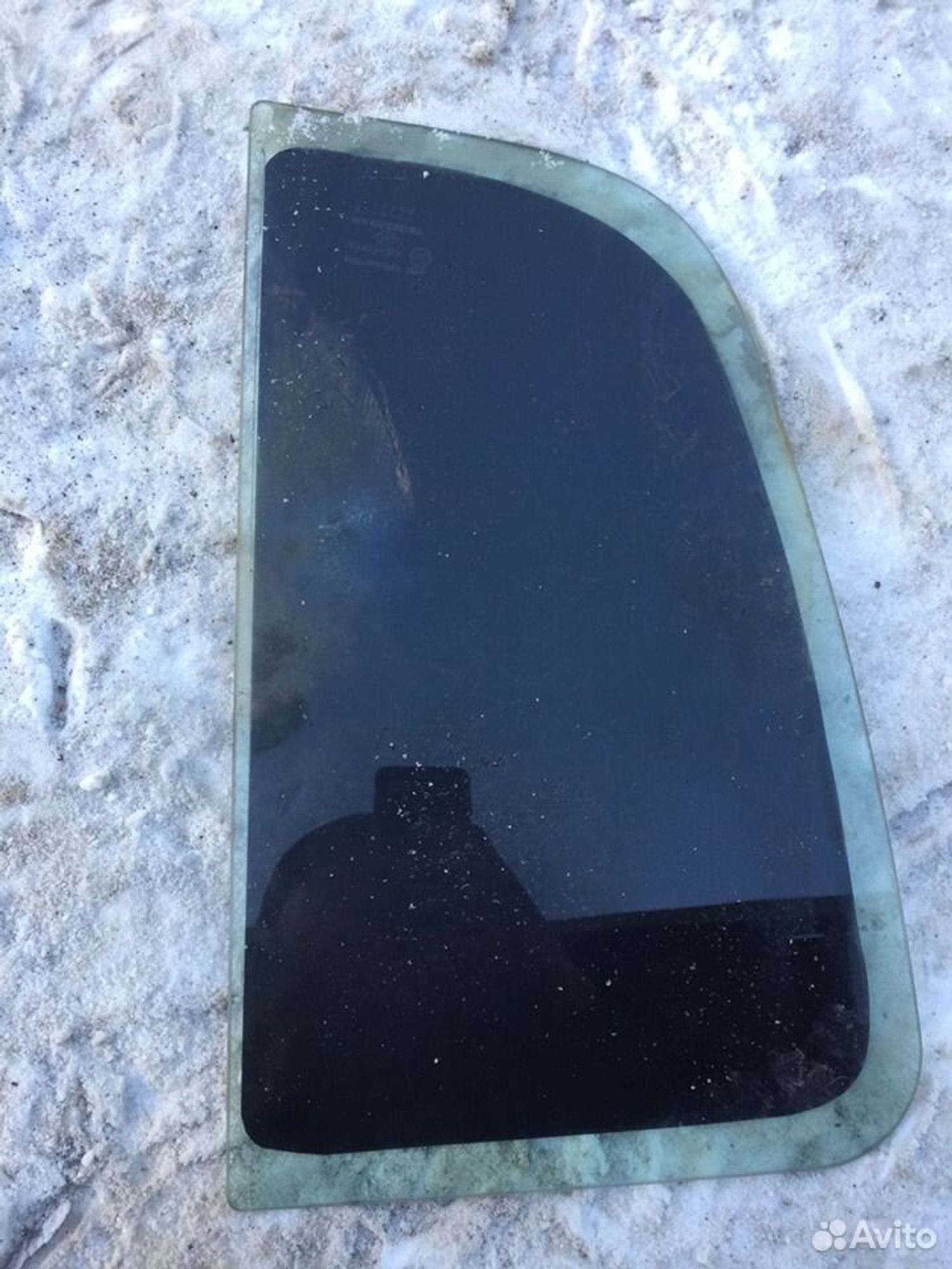 Форточка задней правой двери Рено Сандеро, 1000 рублей, Челябинск