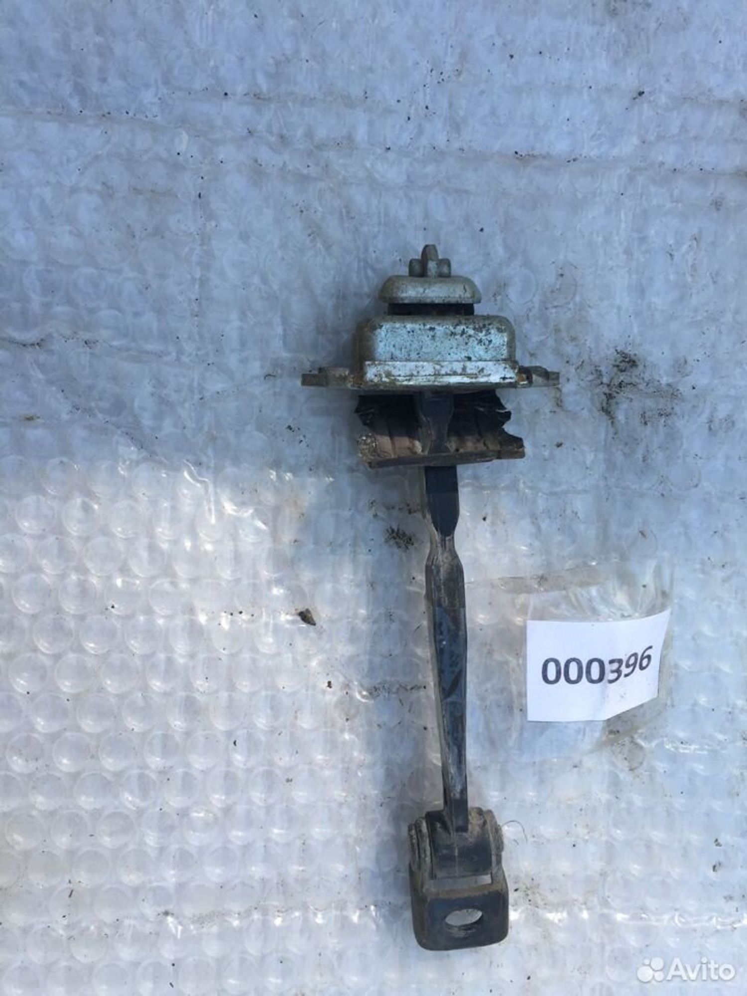 Ограничитель передний левый Шкода Октавия А5, 500 рублей, Челябинск