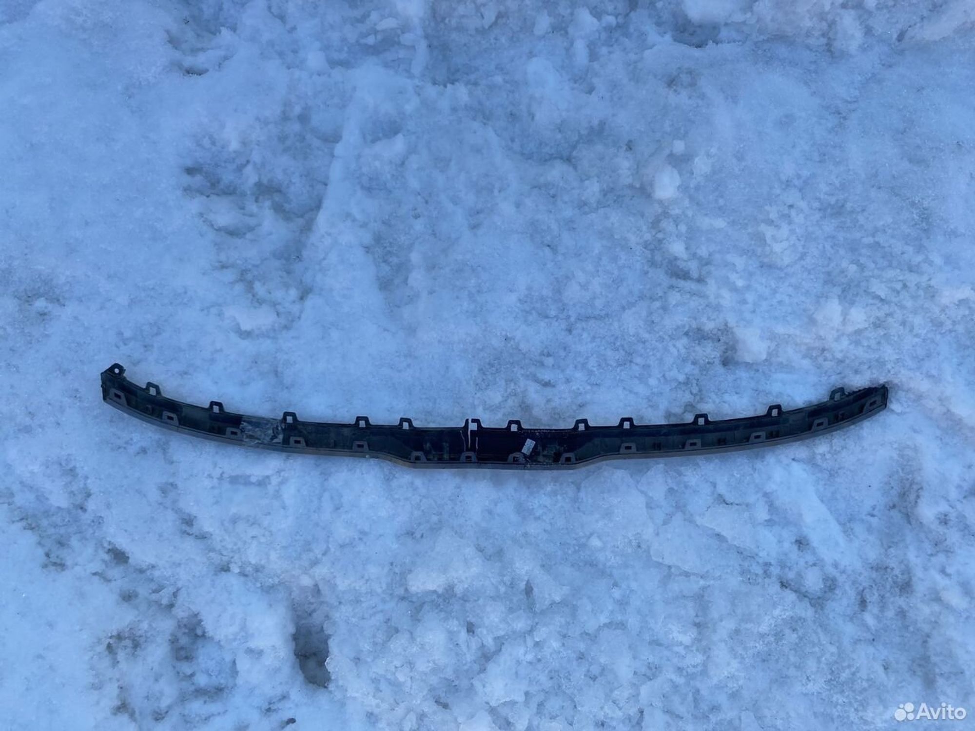 Молдинг решетки радиатора Киа Селтос 2019, 1000 рублей, Челябинск