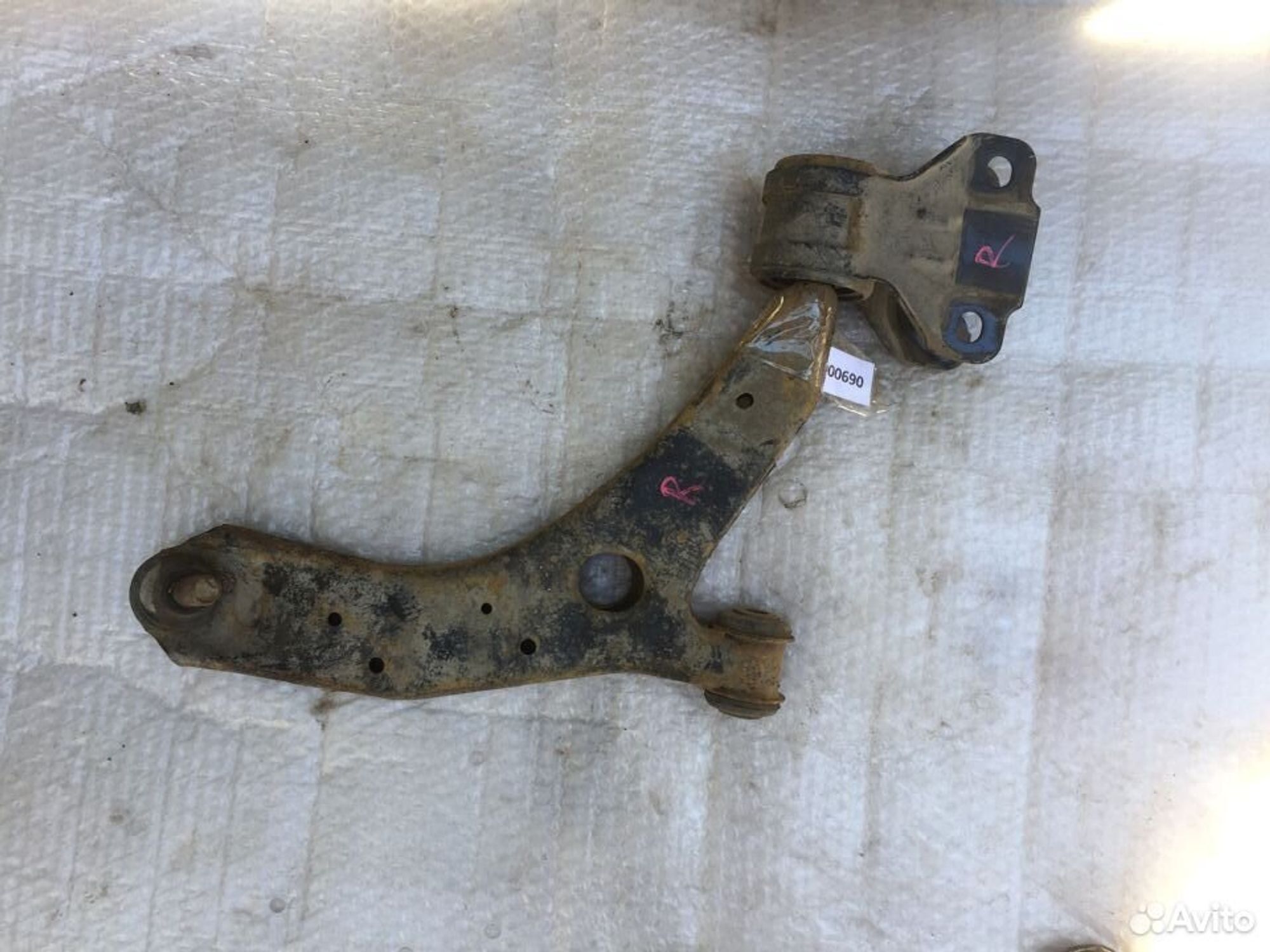 Рычаг передний правый Mazda 3 BL 2009-2013, 1500 рублей, Челябинск