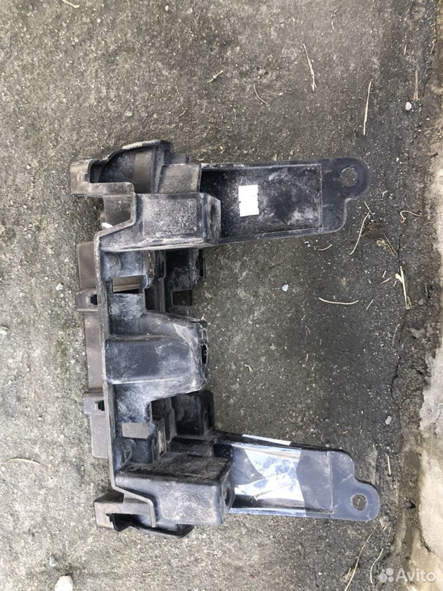 Кронштейн решетки радиатора Киа Селтос 19, 600 рублей, Челябинск