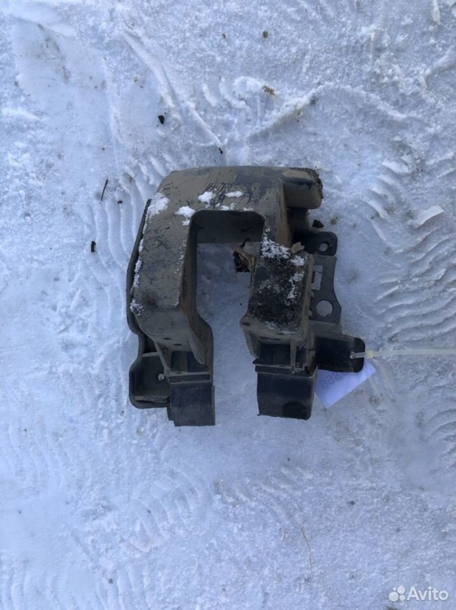 Усилитель заднего бампера левый Лада Ларгус, 500 рублей, Челябинск