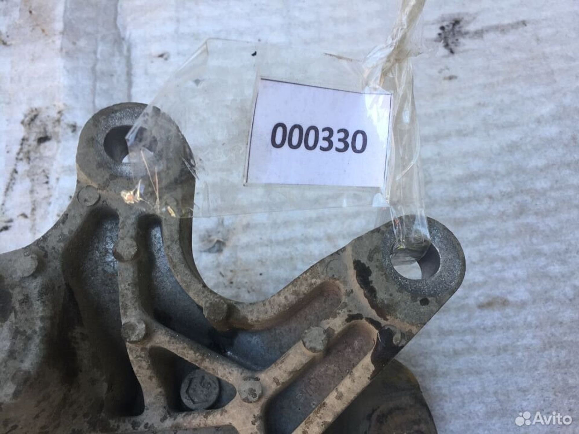 Опора двигателя левая Mazda 3 BL 2009-2013, 3000 рублей, Челябинск