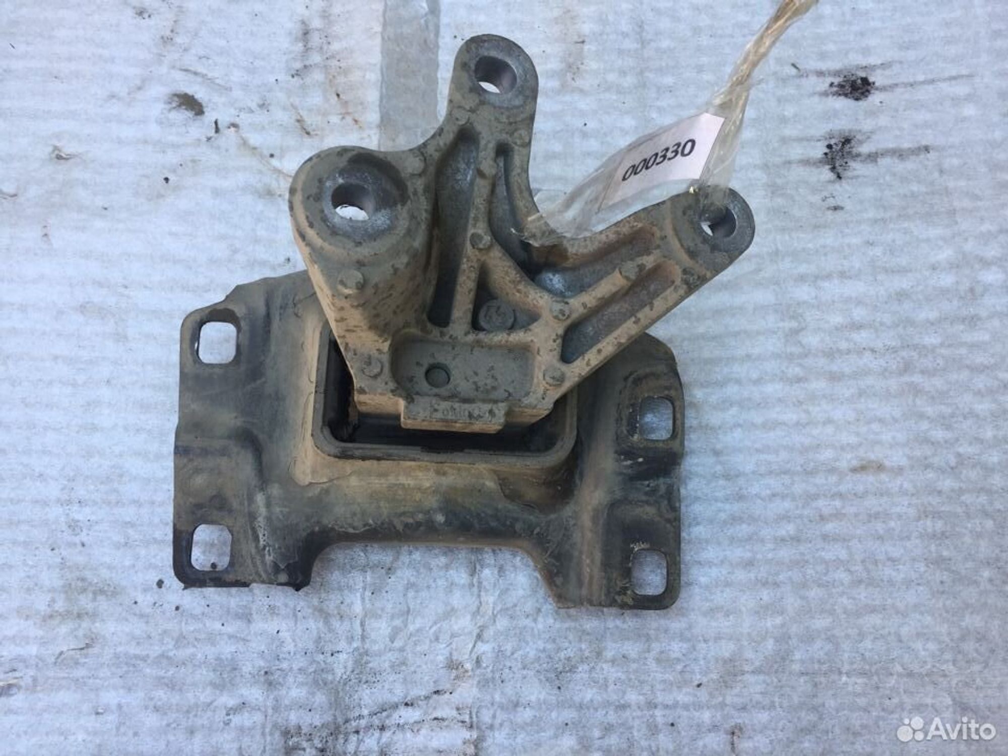 Опора двигателя левая Mazda 3 BL 2009-2013, 3000 рублей, Челябинск