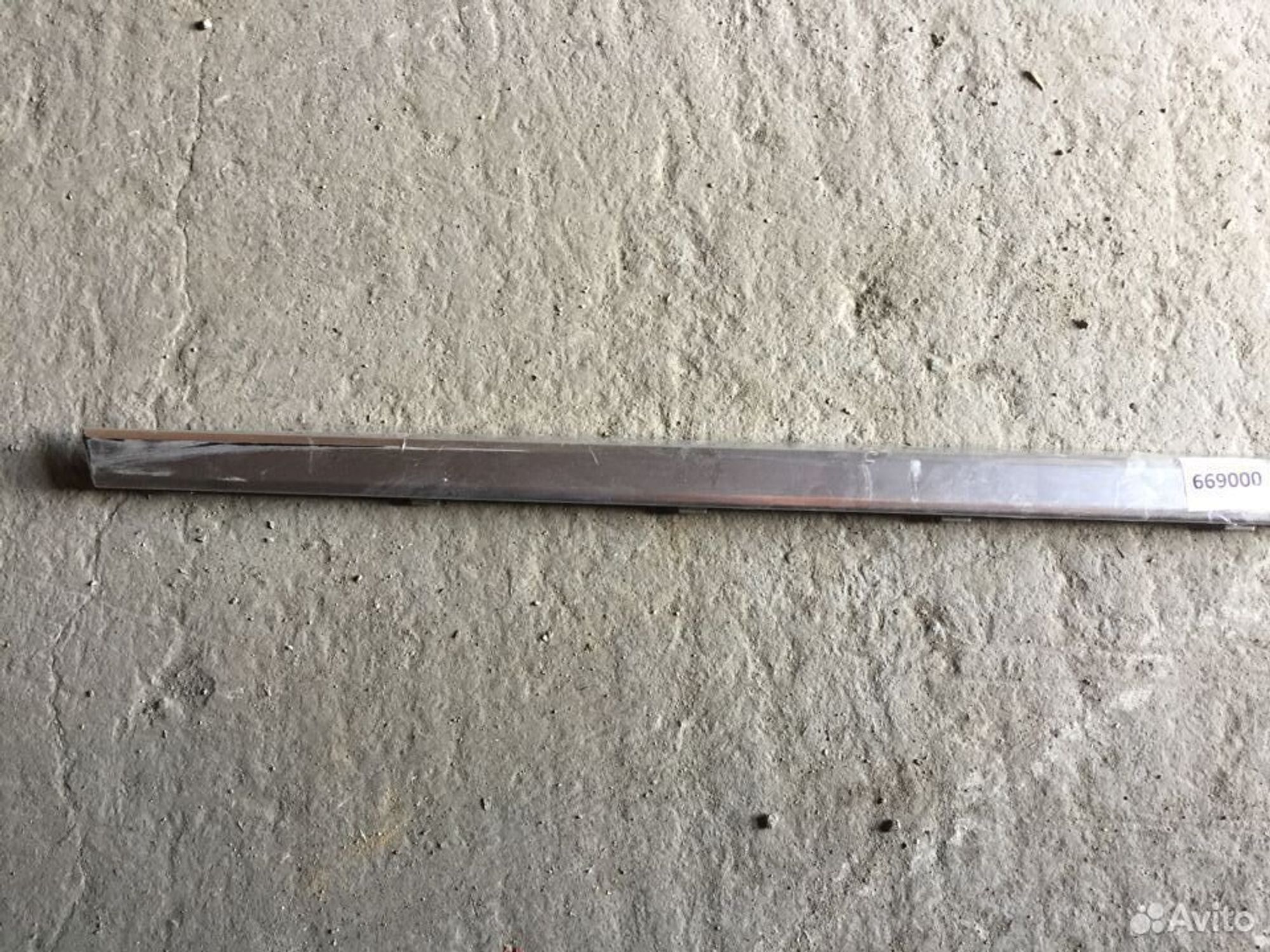 Молдинг задней правой двери Rover Range Sport 2, 700 рублей, Челябинск