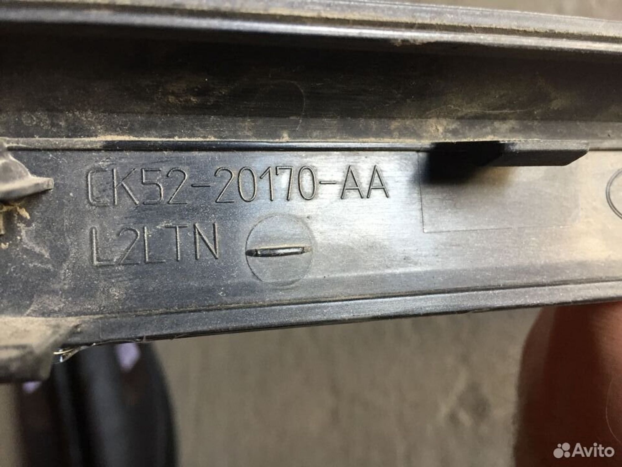 Молдинг задней правой двери Rover Range Sport 2, 700 рублей, Челябинск