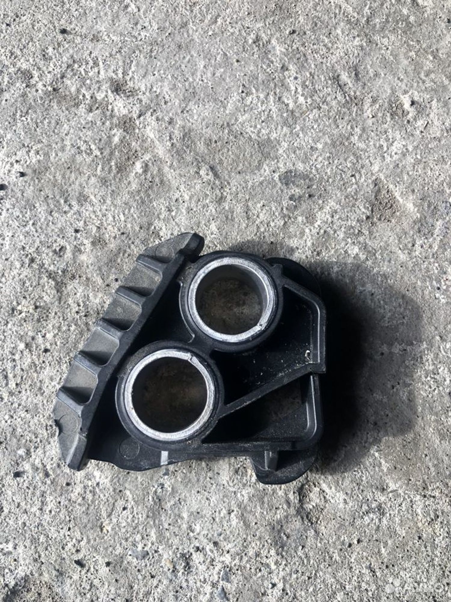 Кронштейн крепления радиатора Мерседес С w205, 1000 рублей, Челябинск