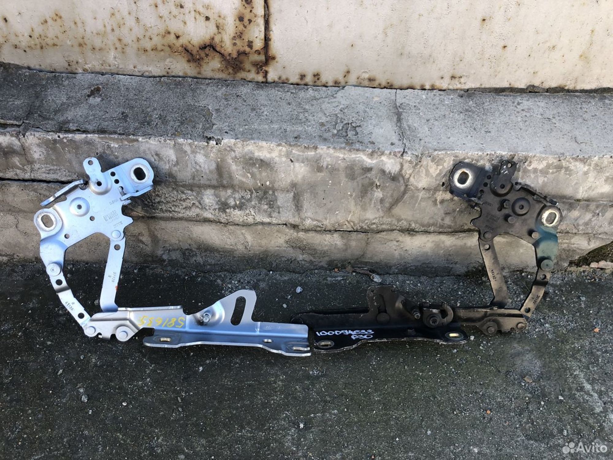 Петли капота бмв F30, 5000 рублей, Челябинск