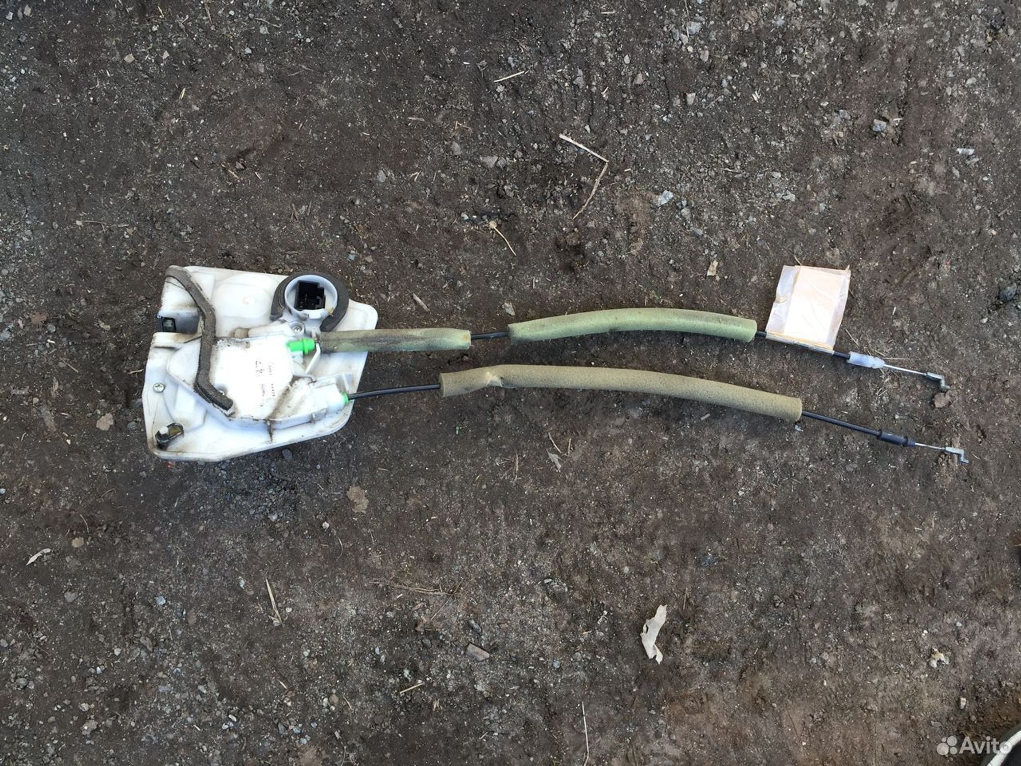 Замок задней левой двери Мазда 3 BL седан, 1500 рублей, Челябинск