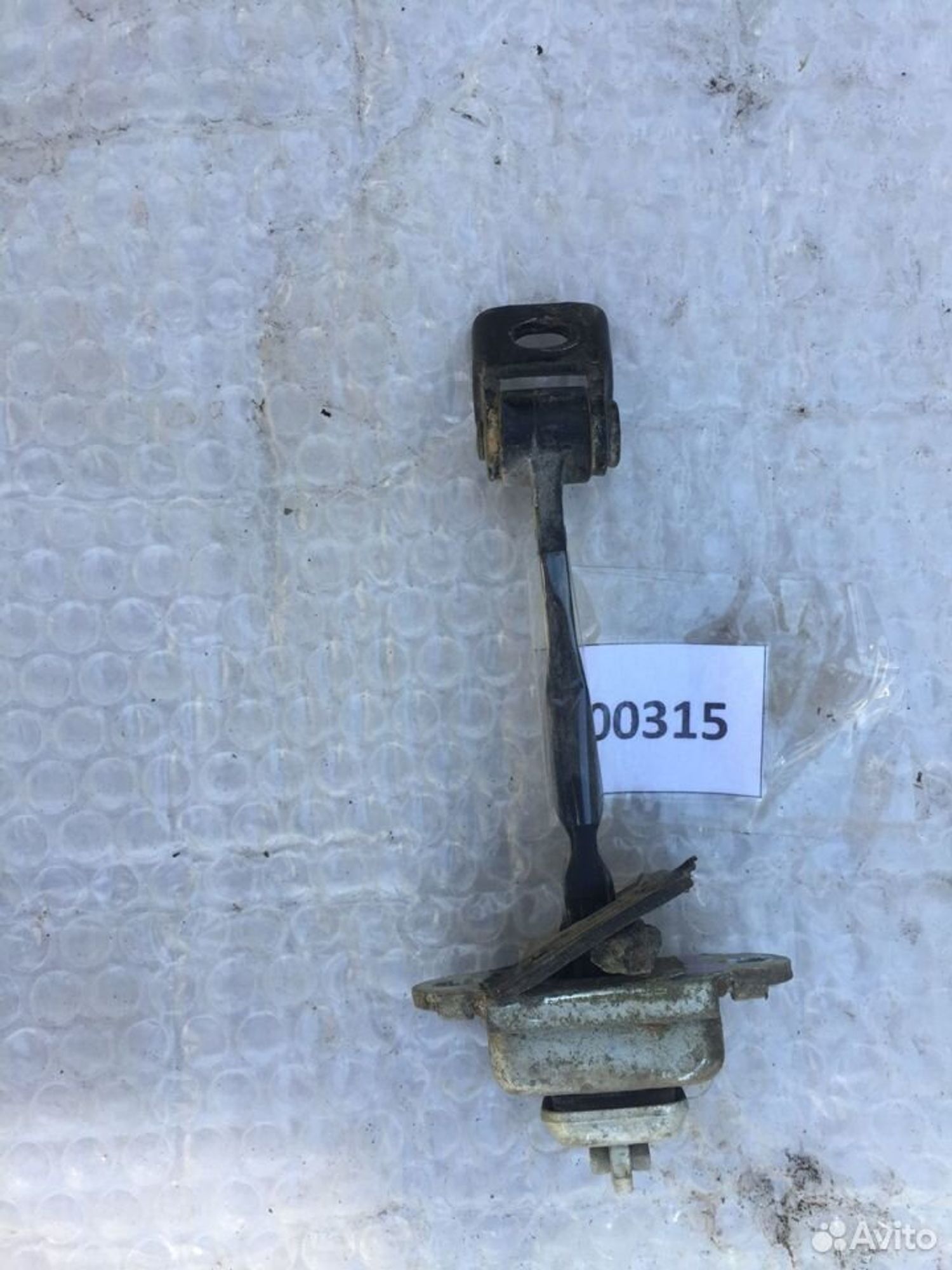 Ограничитль задней левой двери skoda octavia A5, 500 рублей, Челябинск