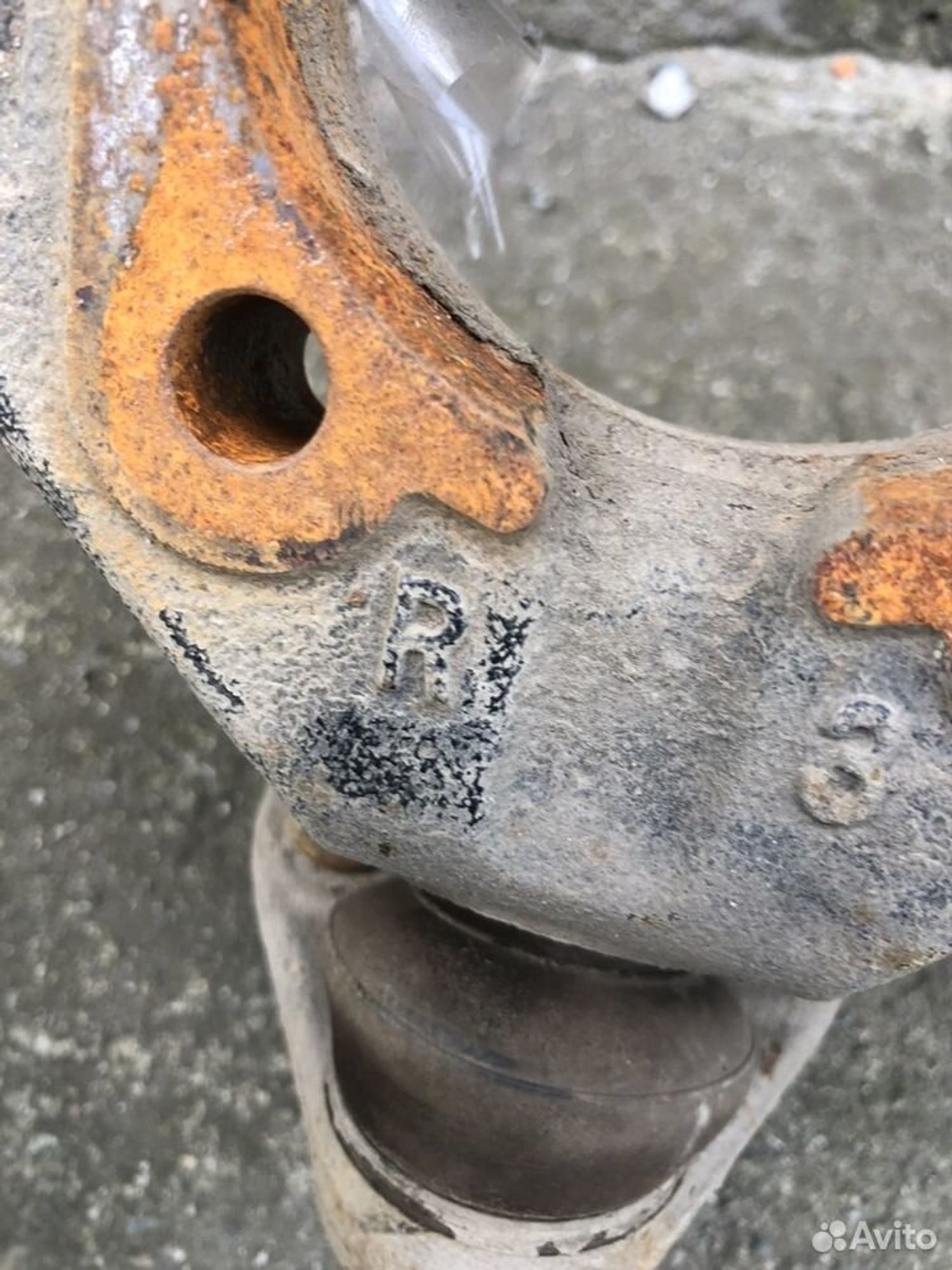 Кулак поворотный передний правый Лексус NX, 7000 рублей, Челябинск