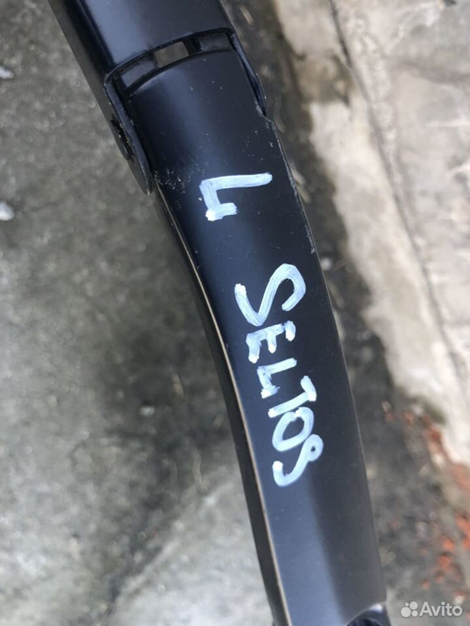 Поводок дворника Киа Селтос 2019, 2000 рублей, Челябинск