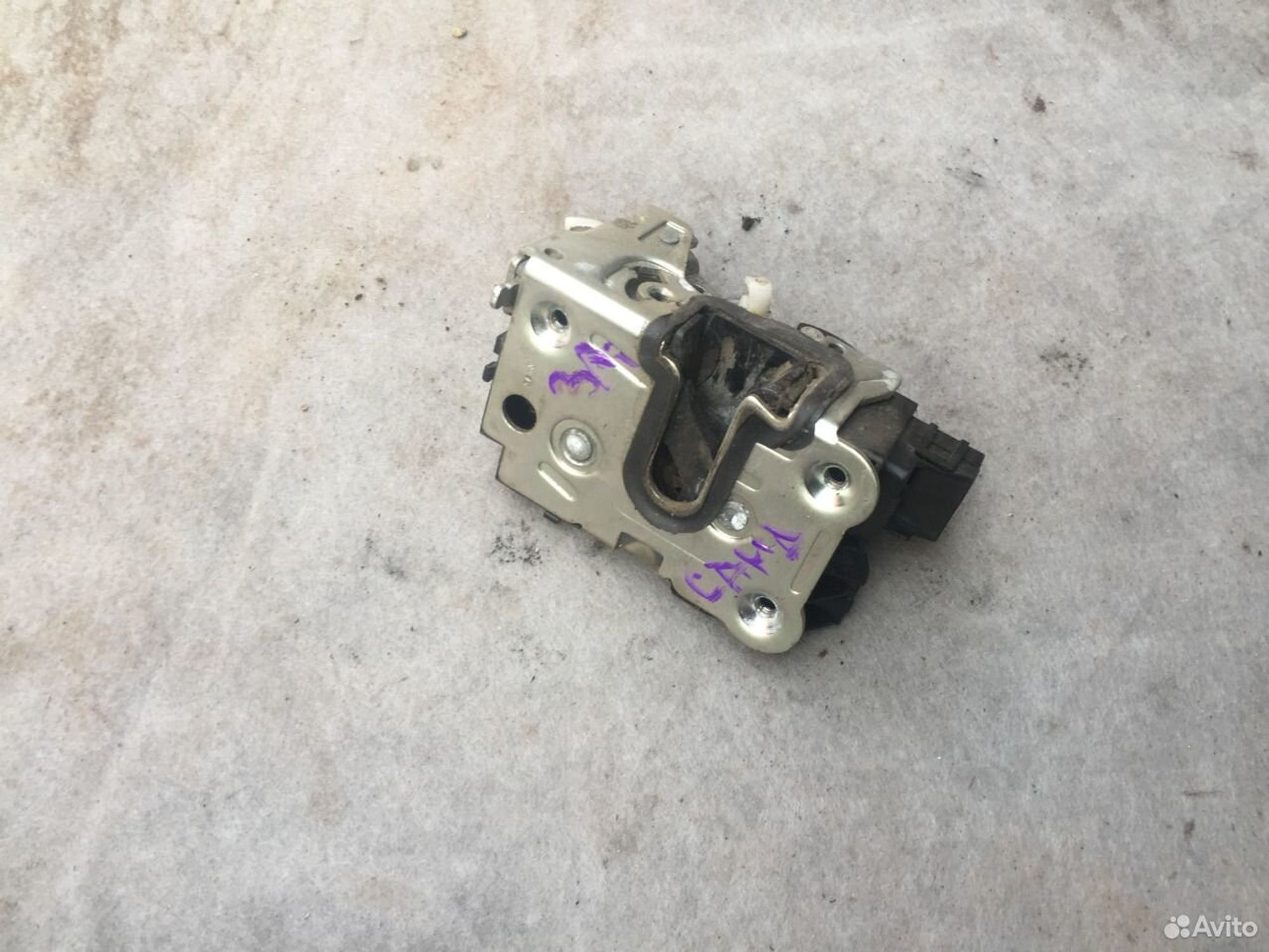 Замок задний левый Рено Сандеро I 2009-2014, 1500 рублей, Челябинск