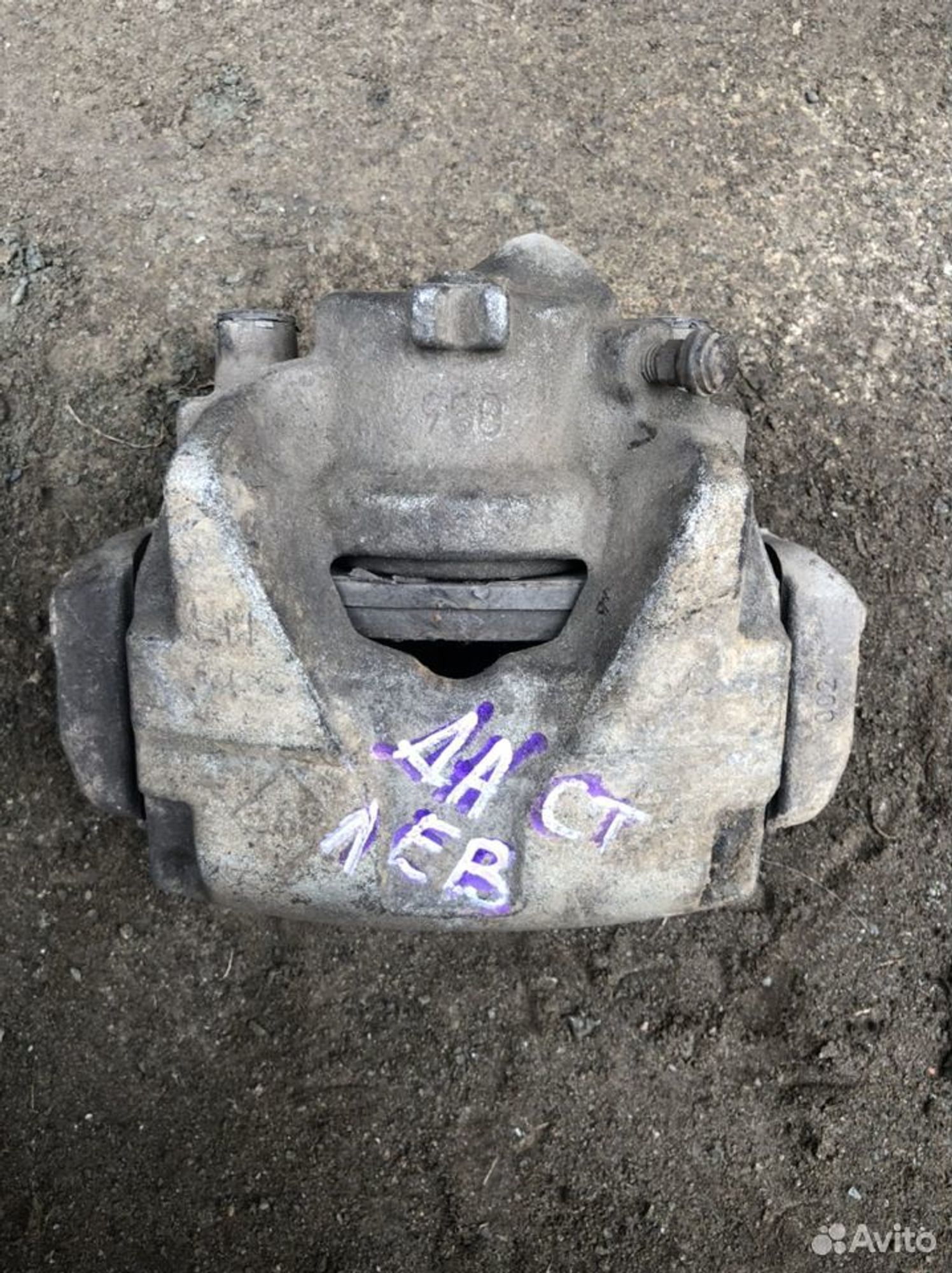 Суппорт тормозной левый Рено Дастер 2.0 F4R, 2500 рублей, Челябинск