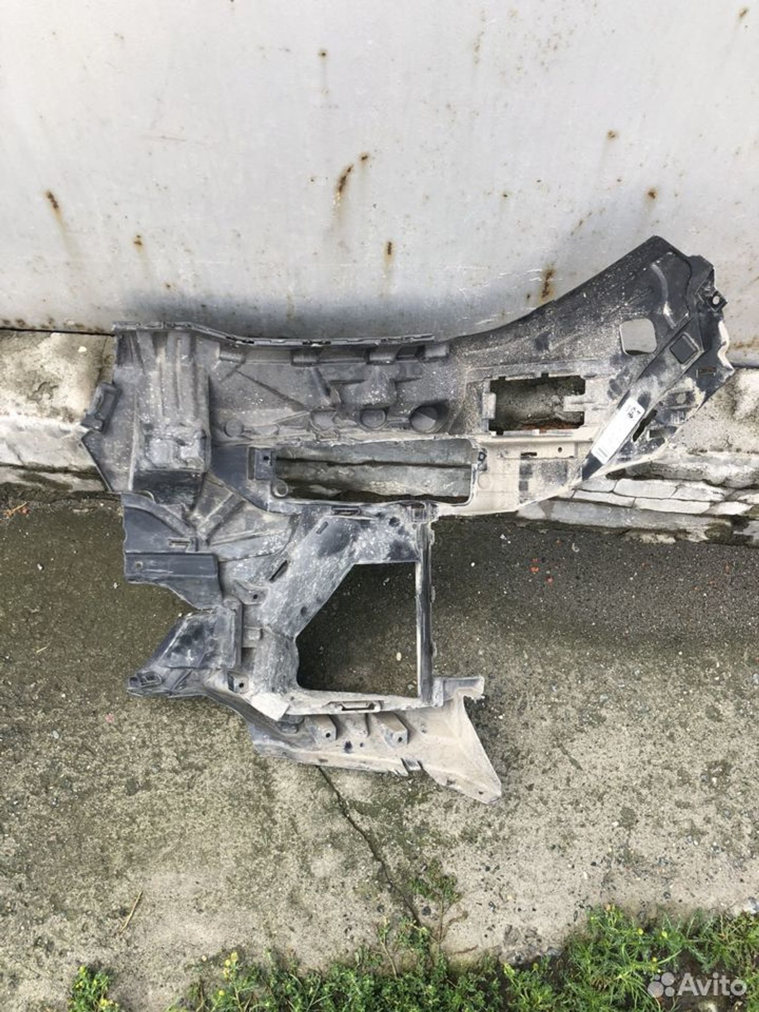 Кронштейн переднего бампера правый Бмв X7 19-23, 4000 рублей, Челябинск