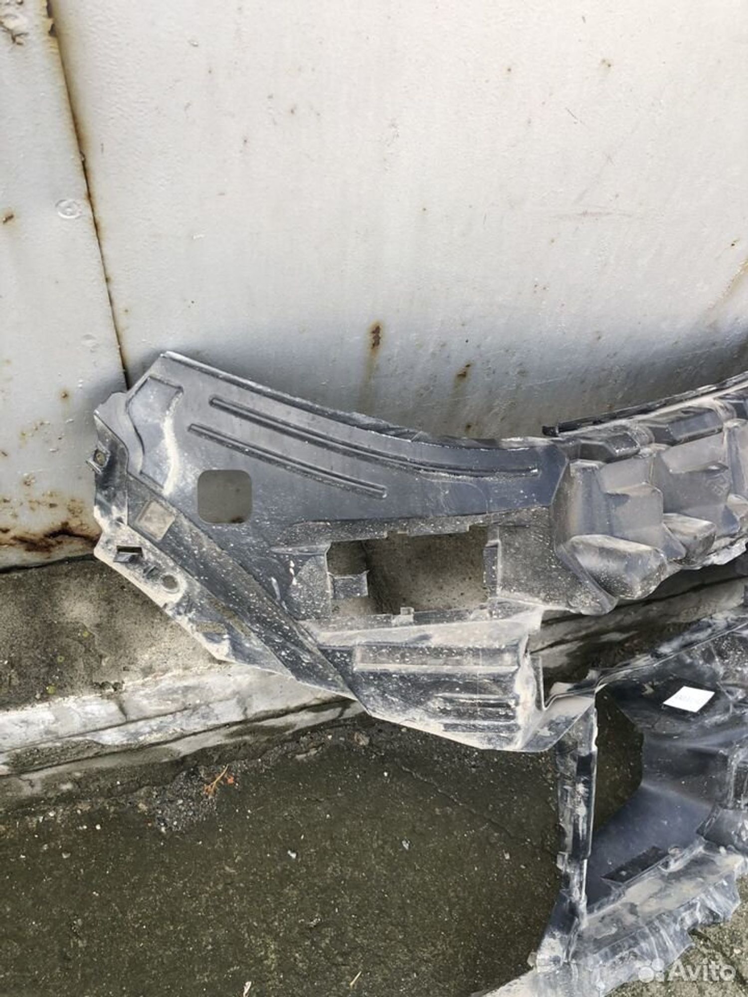 Кронштейн переднего бампера правый Бмв X7 19-23, 4000 рублей, Челябинск