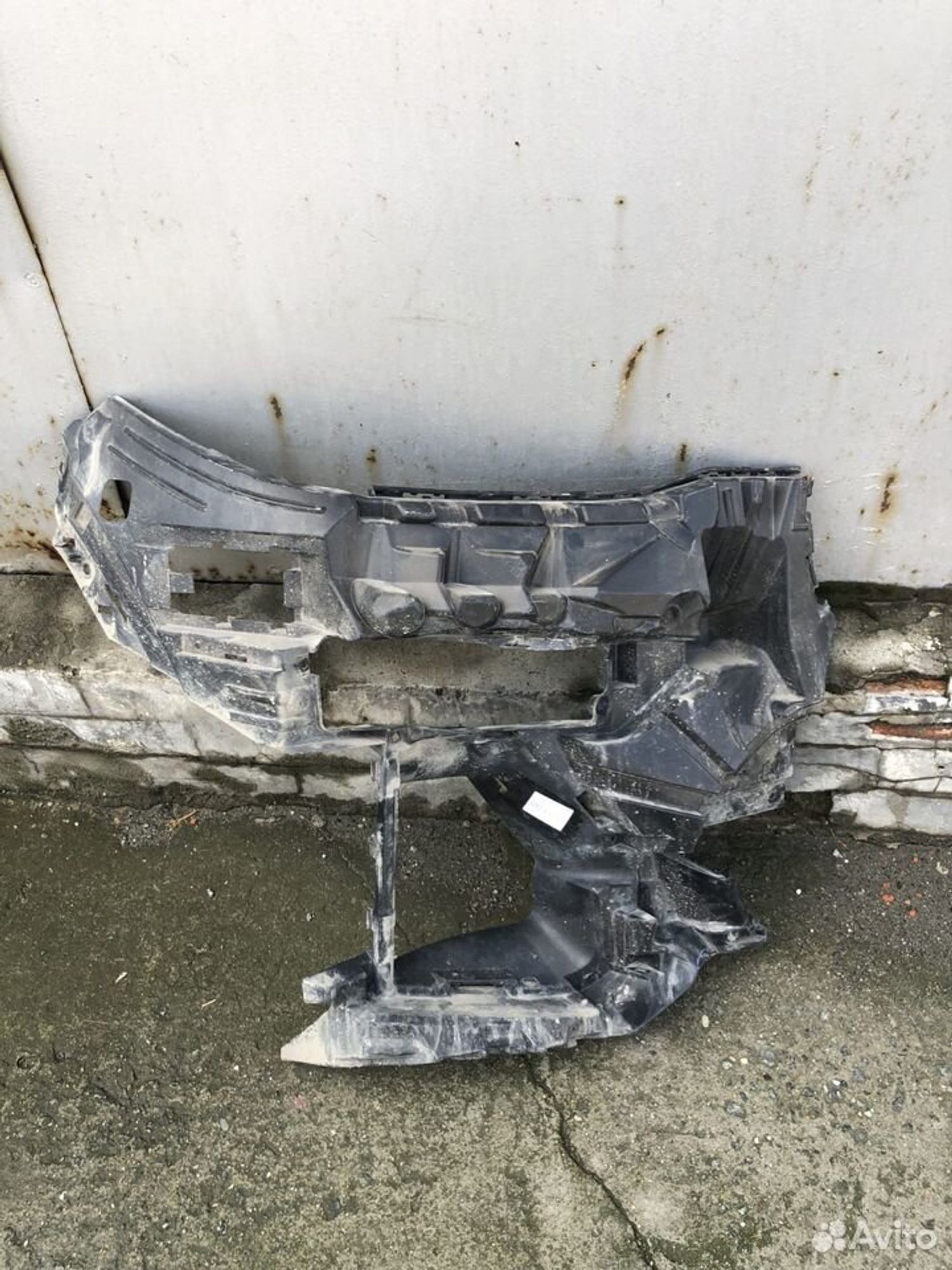 Кронштейн переднего бампера правый Бмв X7 19-23, 4000 рублей, Челябинск