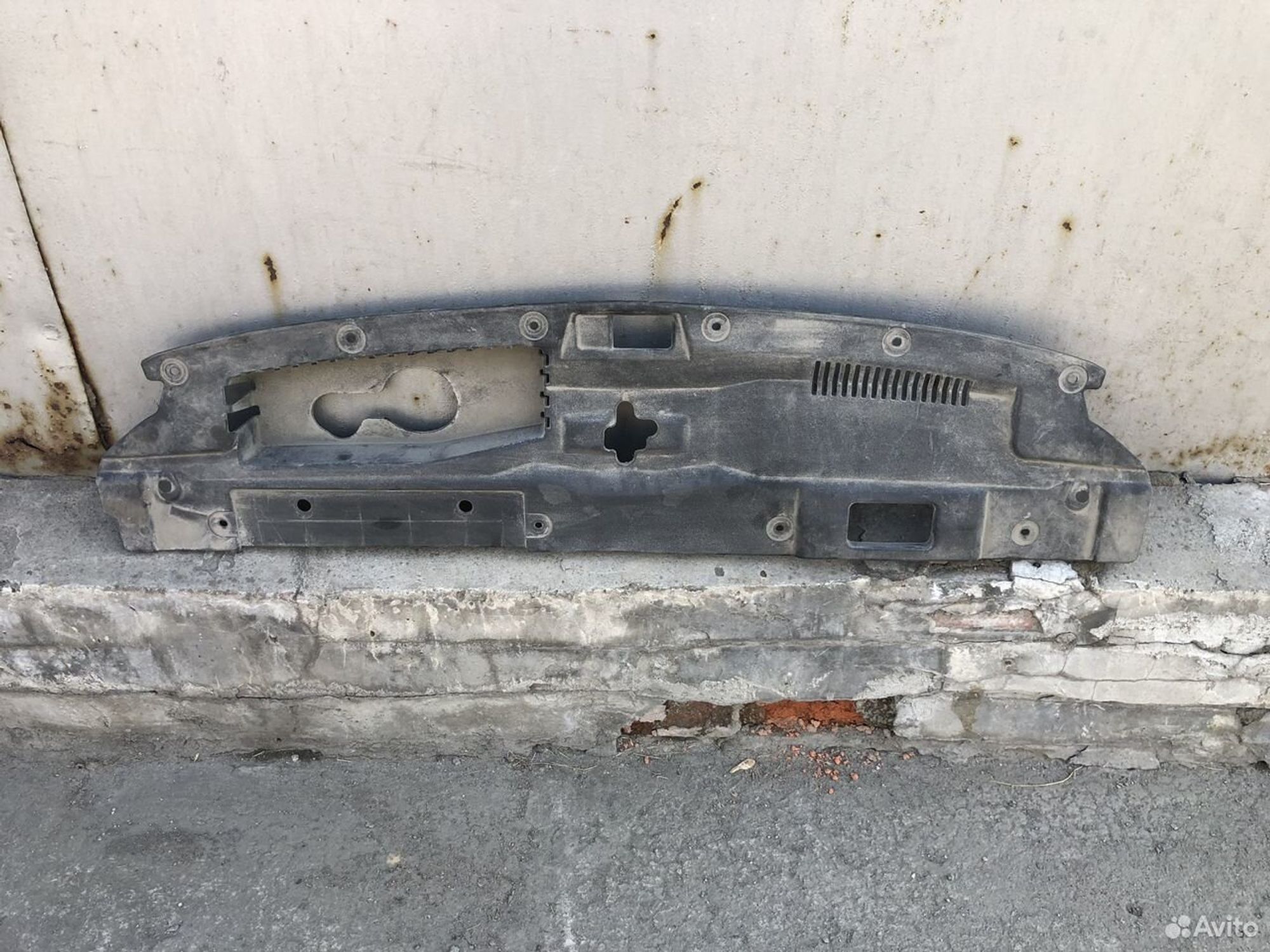 Накладка замка капота Митсубиши Аутлендер 3, 3000 рублей, Челябинск