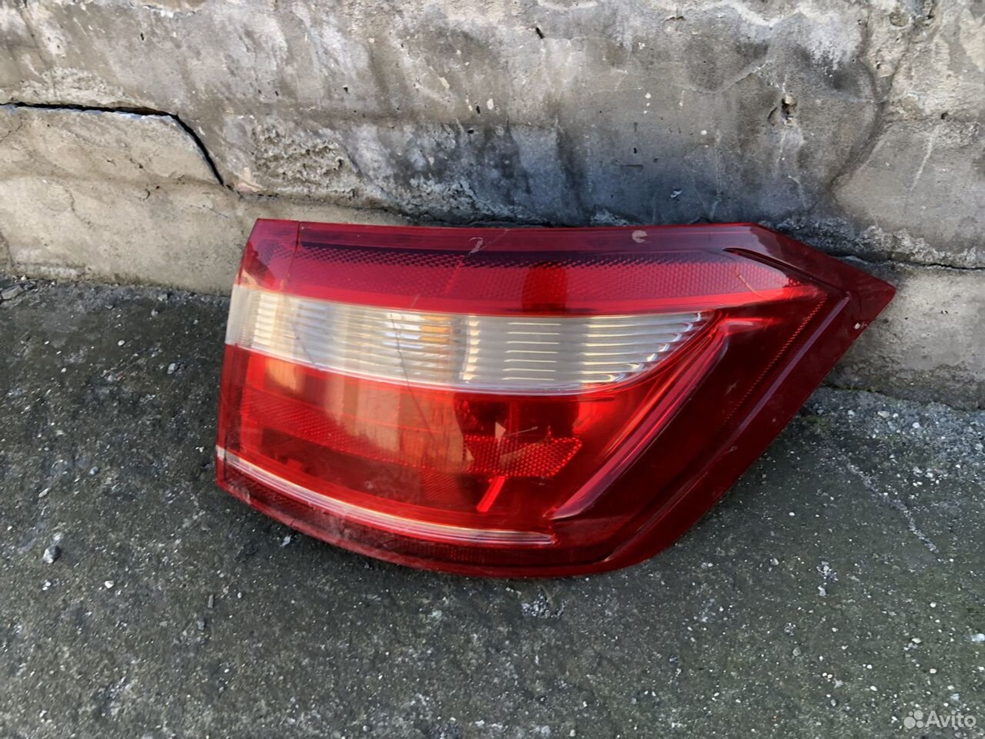 Фонарь правый Лада Веста, 1000 рублей, Челябинск