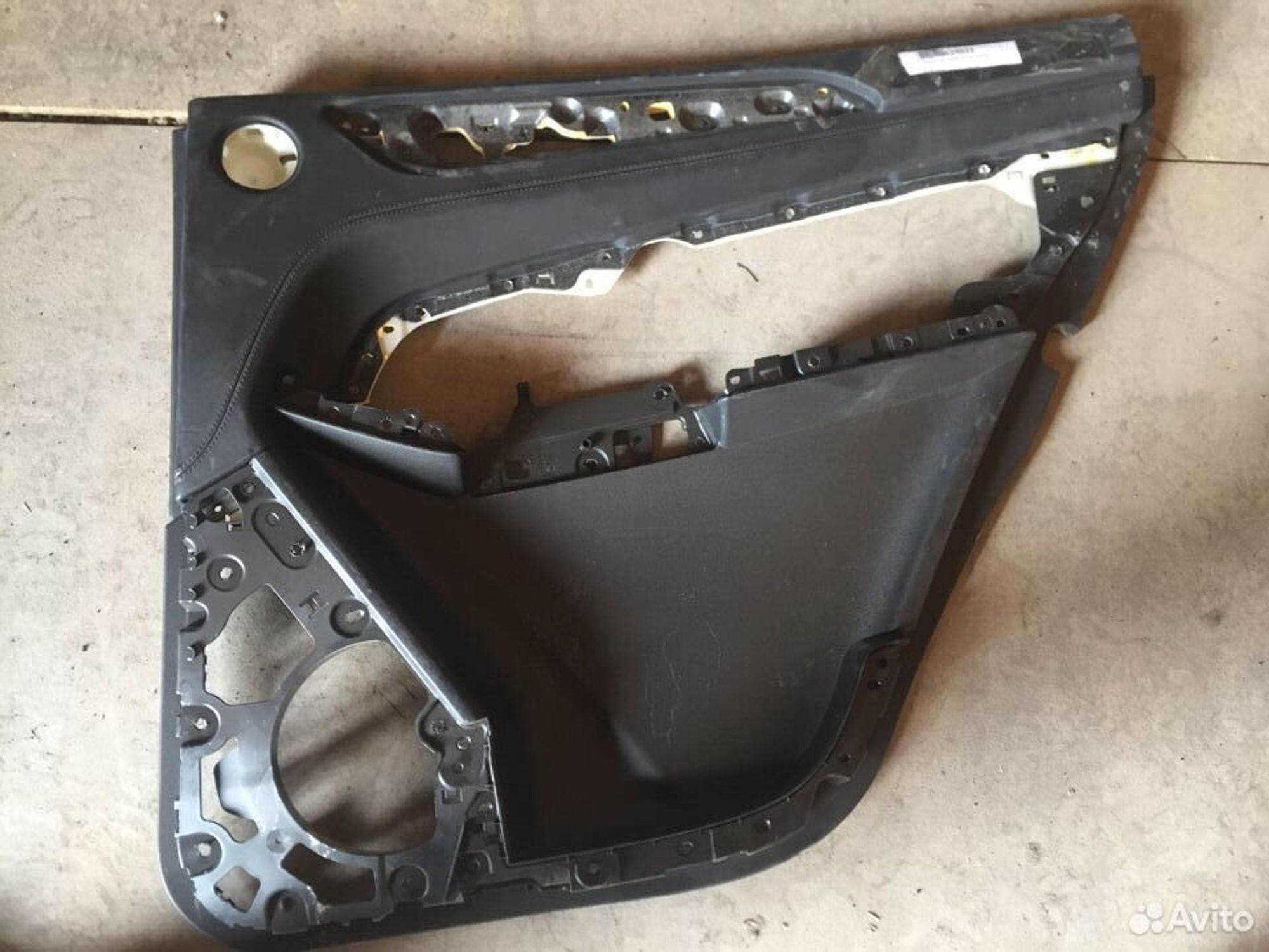 Обивка двери задней правой Mercedes GLS, 5000 рублей, Челябинск