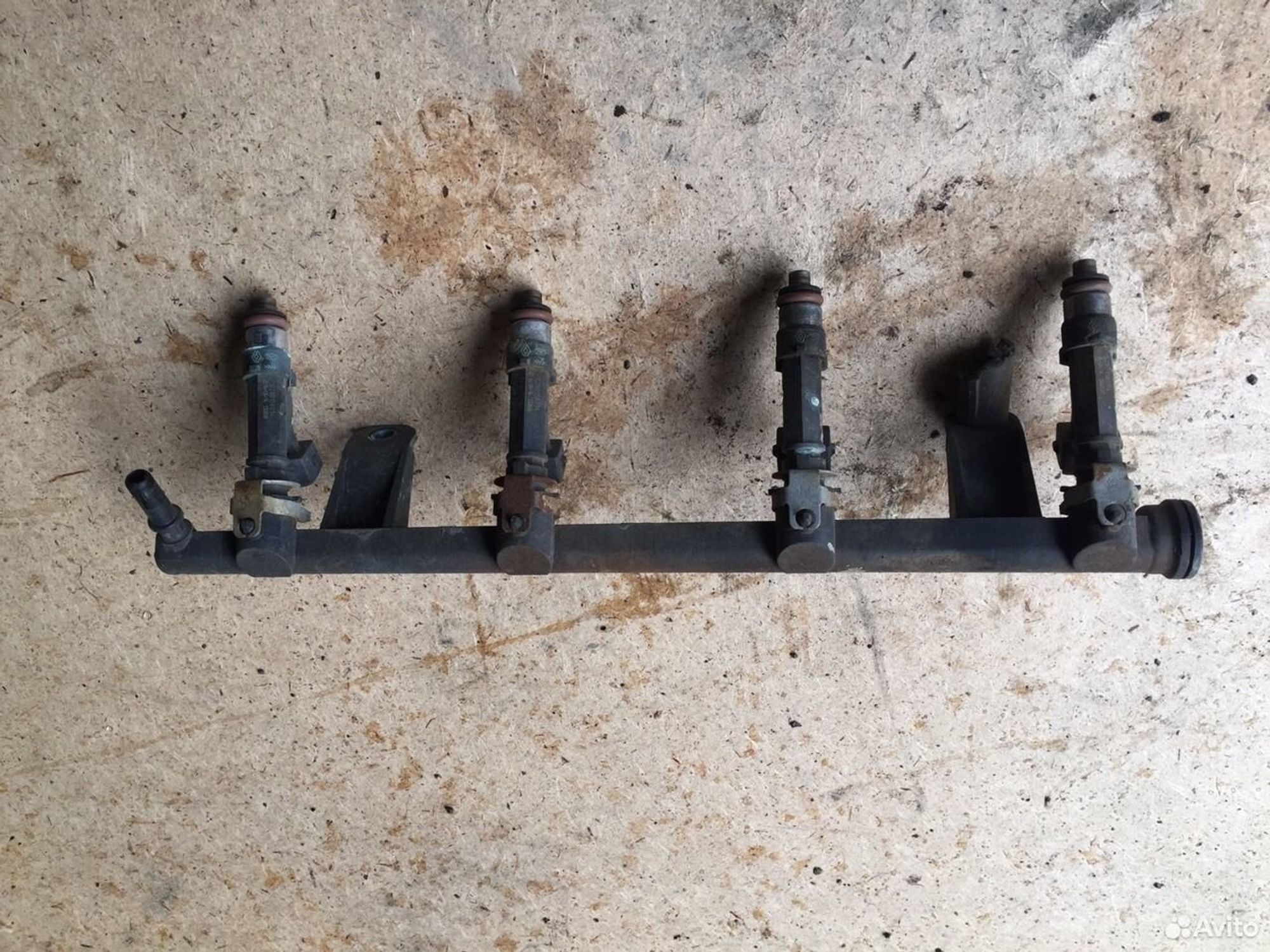 Топливная рампа в сборе Рено Логан 1,4-1,6, 1500 рублей, Челябинск