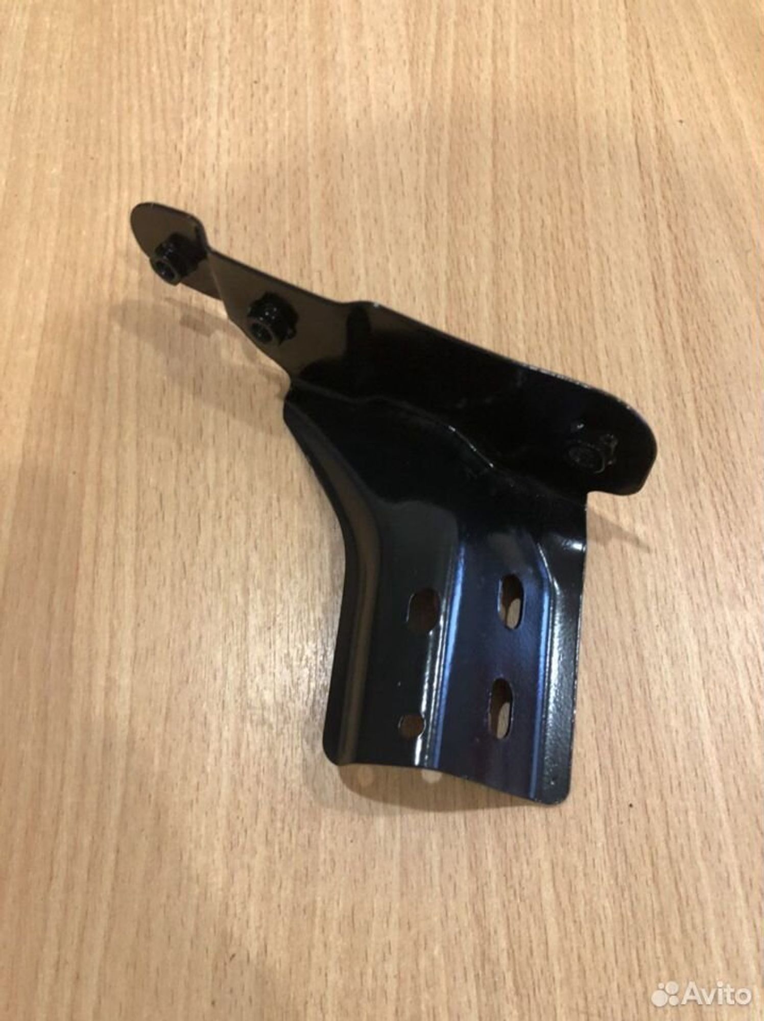 Кронштейн крыла пепеднего Фольксваген Поло, 700 рублей, Челябинск