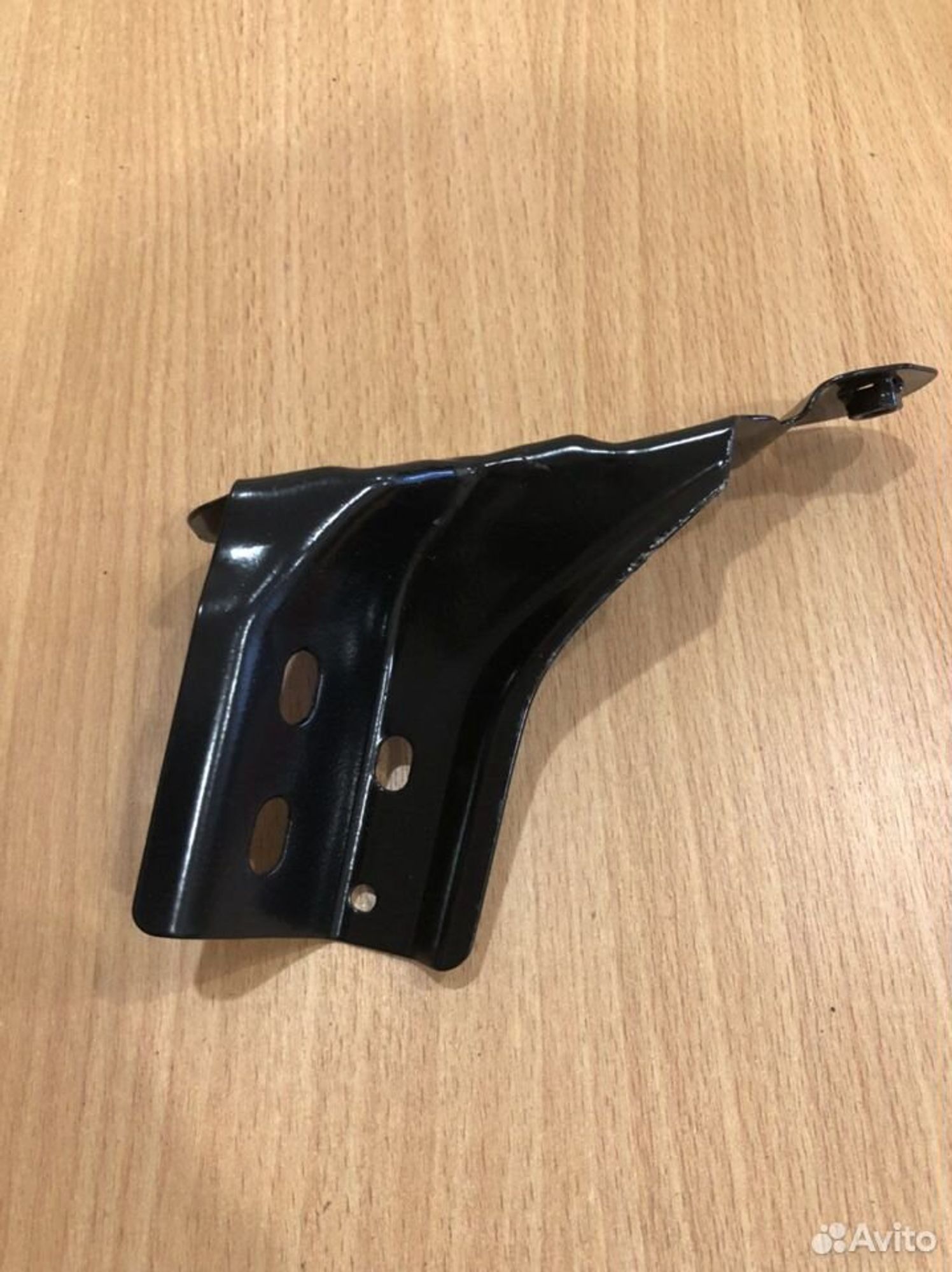 Кронштейн крыла пепеднего Фольксваген Поло, 700 рублей, Челябинск