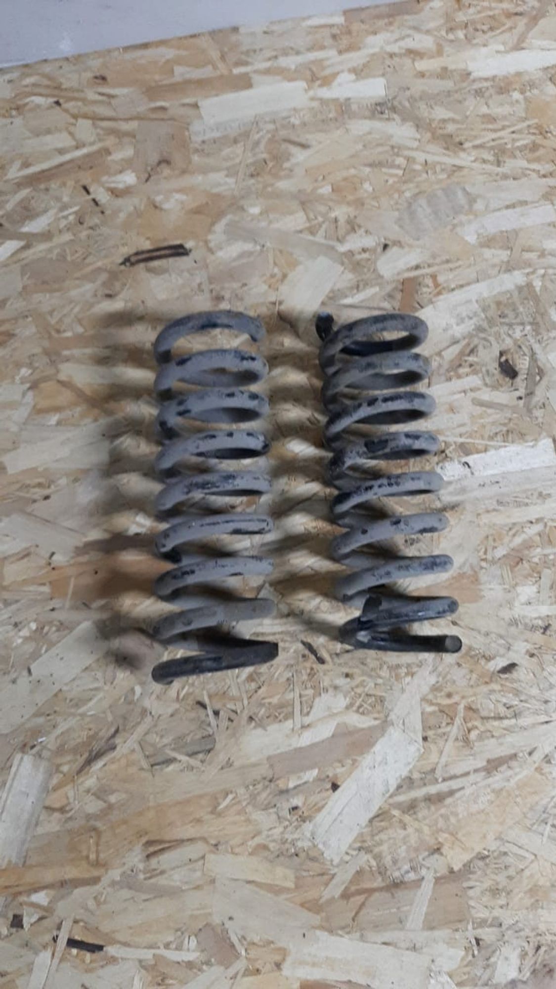 https://ycs.partsauto.market/partsauto-images/thmbs/75d4474db864ee9a7db96475a931940e/parts/6dafa87f-ecd3-5d9b-905e-b1af63b38caa_635156ab-2283-41dd-b909-ac11b5753a4a.jpg