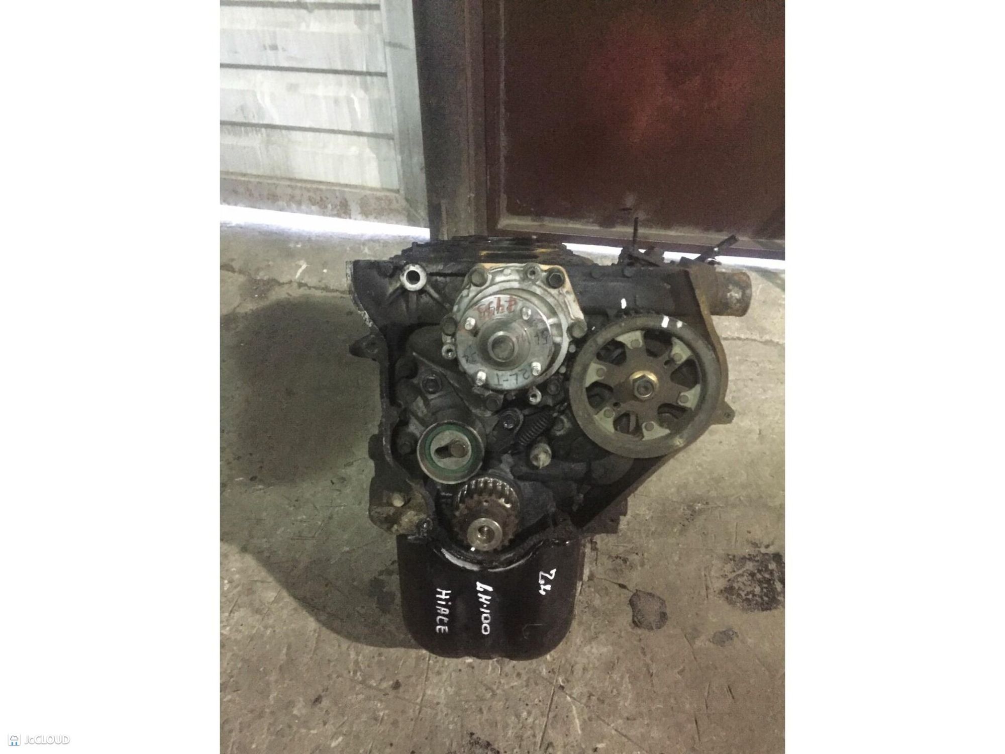 1 Блок цилиндров TOYOTA HIACE LH100 2L, 70000 рублей, Невинномысск