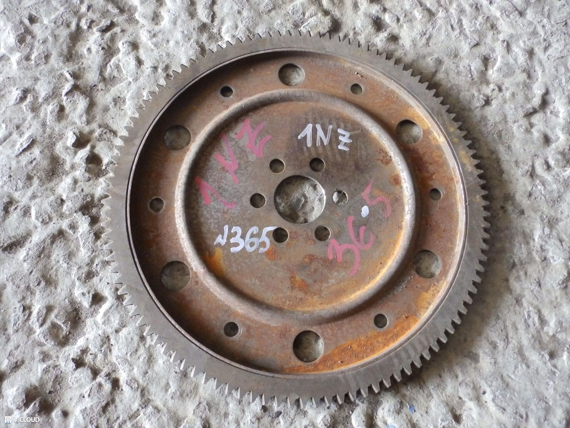 365 Венец TOYOTA, 4500 рублей, Невинномысск