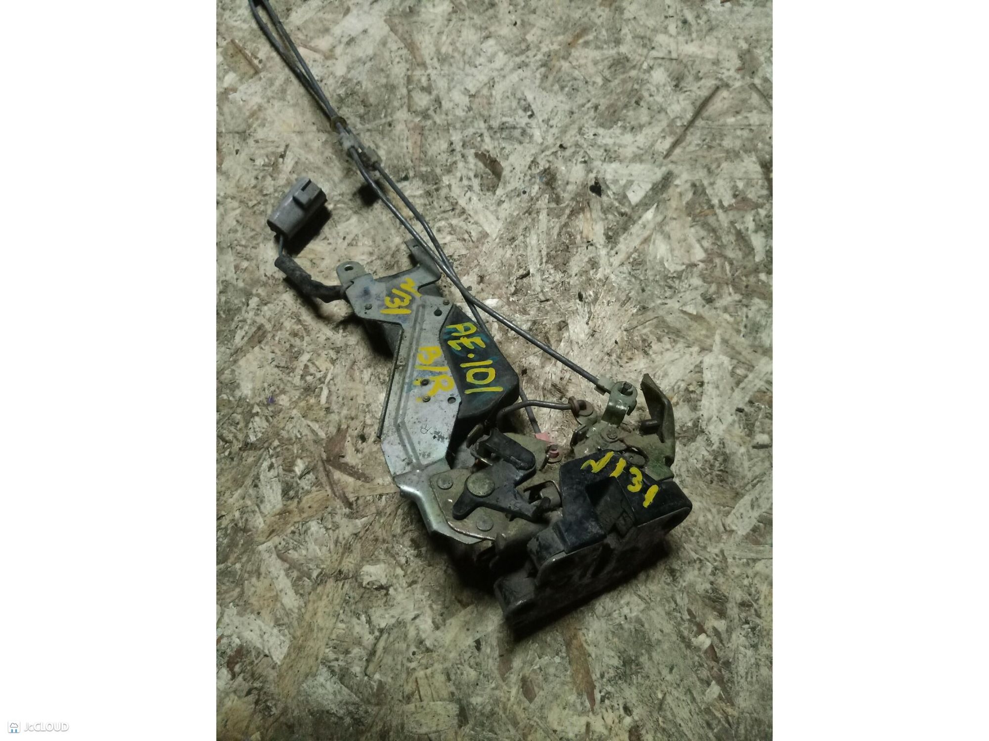 131 Замок двери правой задней TOYOTA  AE101, 3000 рублей, Невинномысск