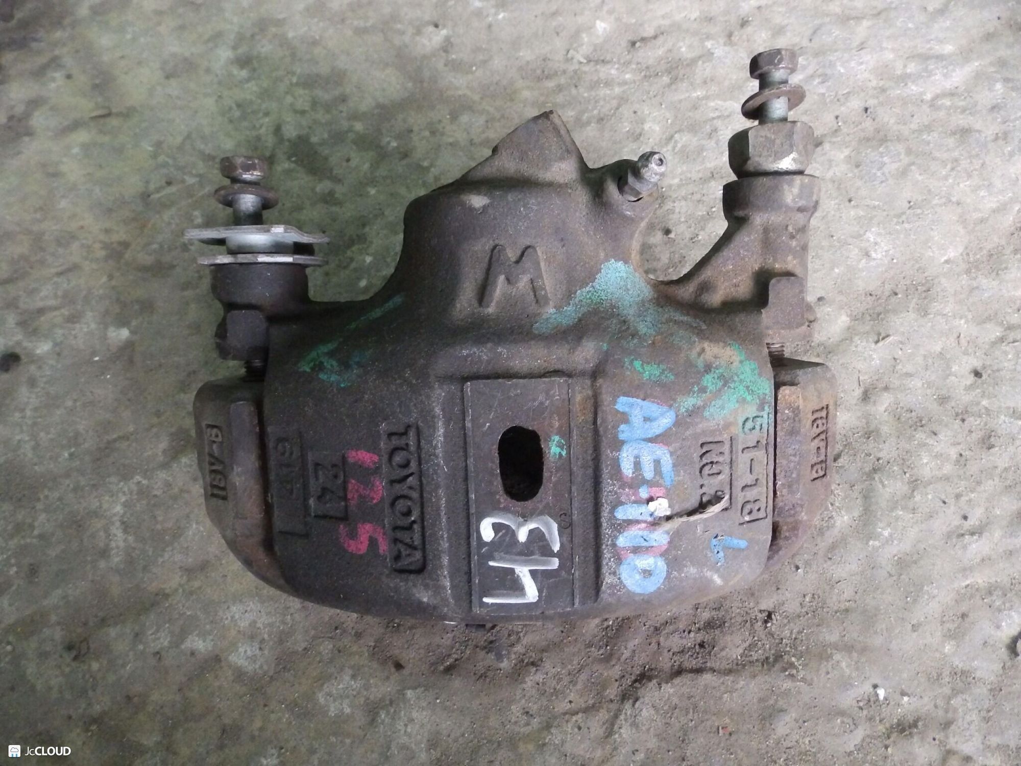 43 суппорт на TOYOTA SPRINTER AE110, 3000 рублей, Невинномысск