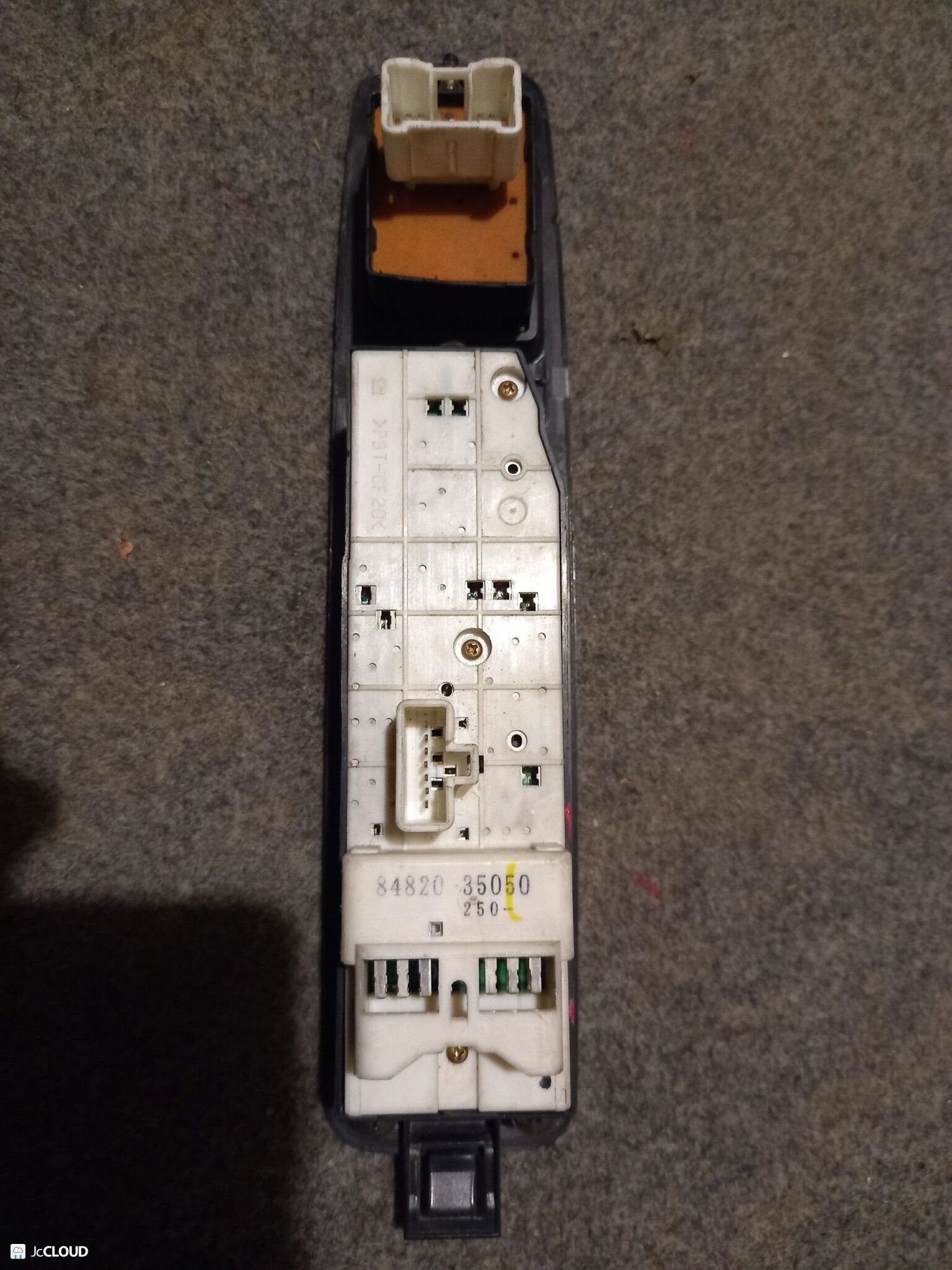 226 Блок управления стеклоподъемниками TOYOTA SURF KZN185, 1 рублей, Невинномысск