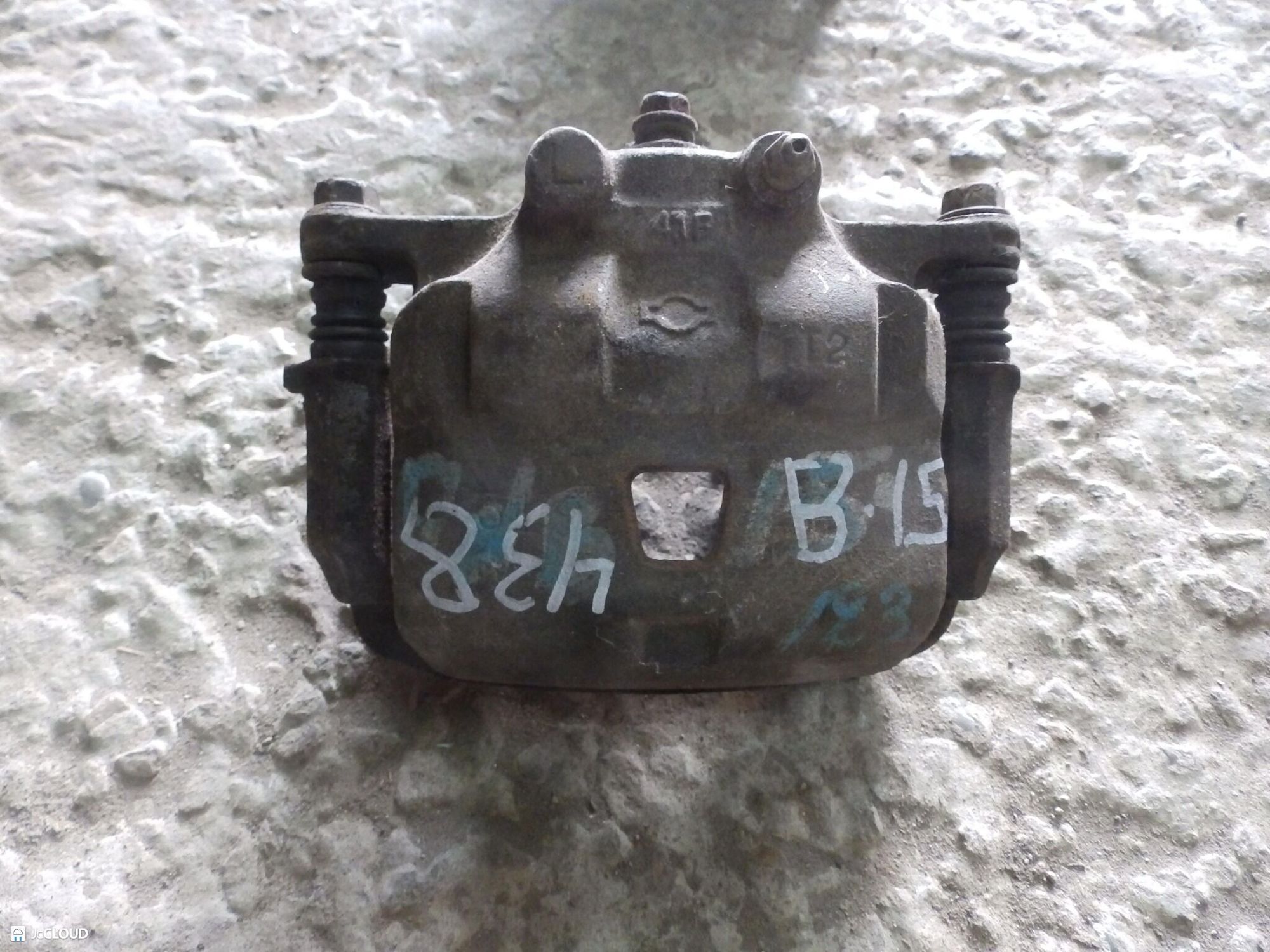 438 Суппорт тормозной передний левый NISSAN SUNNY B15, 3000 рублей, Невинномысск