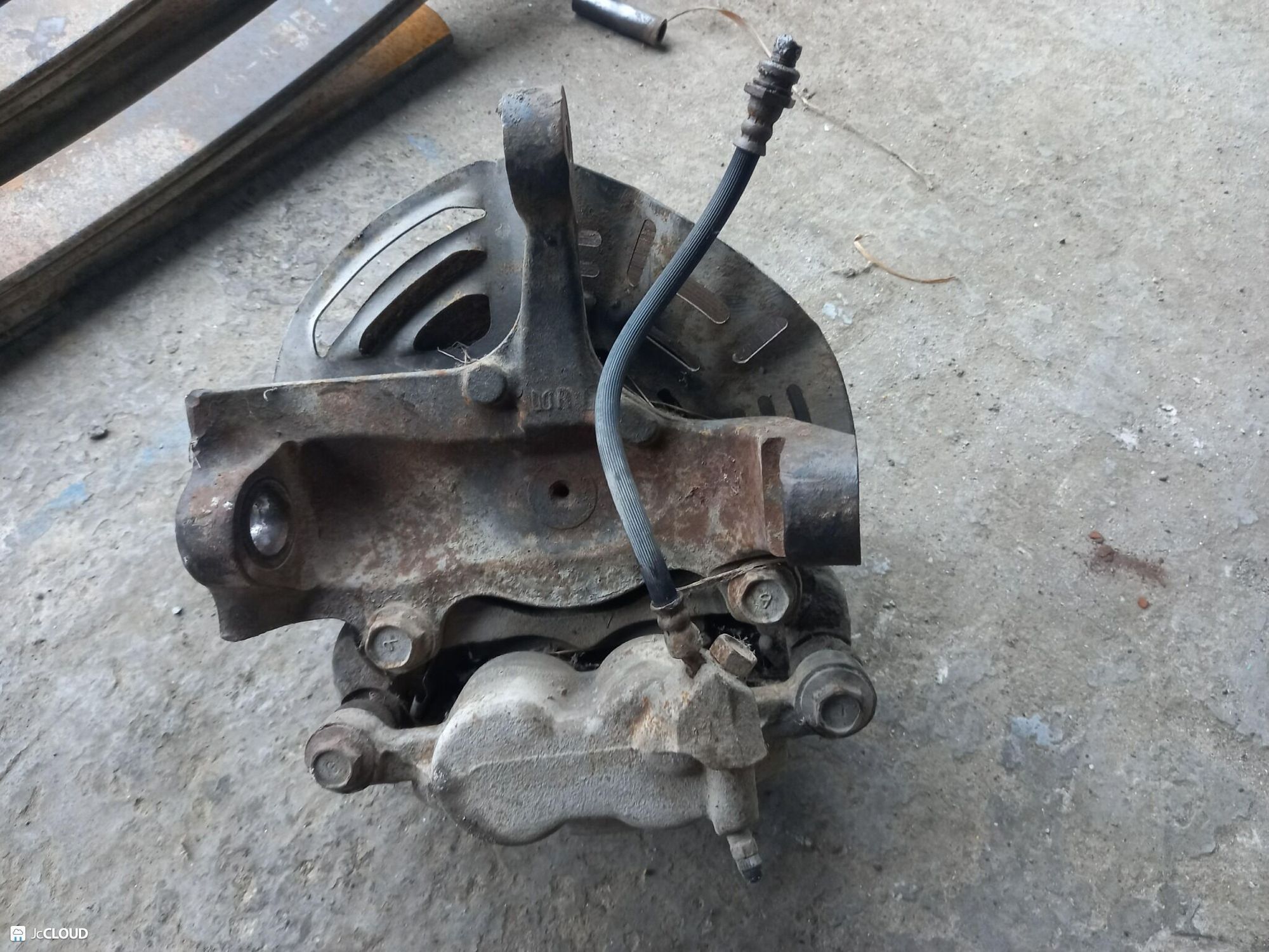 1021 ступица перед правая ISUZU ELF NHR69E 4JG2, 10000 рублей, Невинномысск