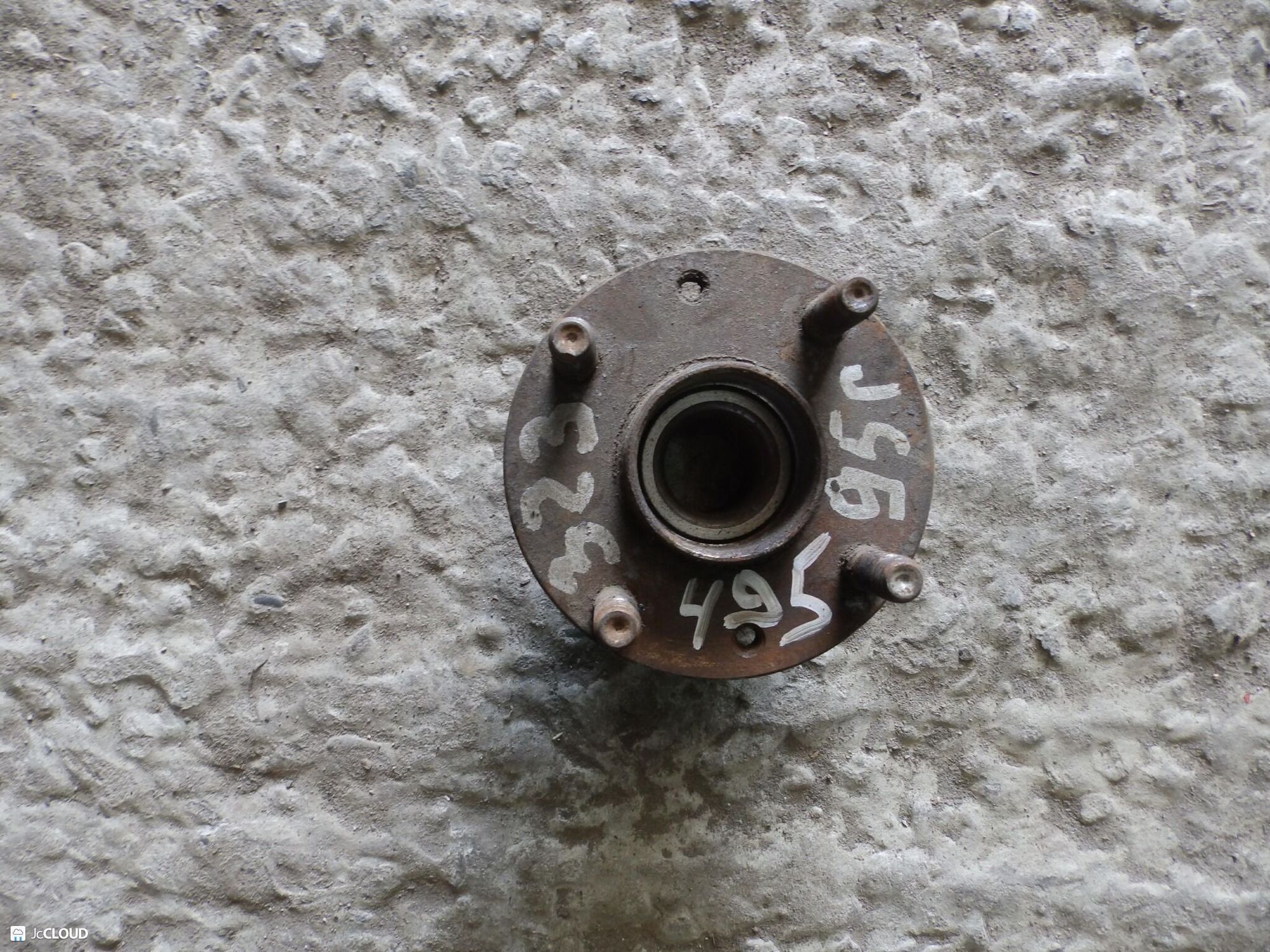 495 ступица зад MAZDA 323, 3500 рублей, Невинномысск