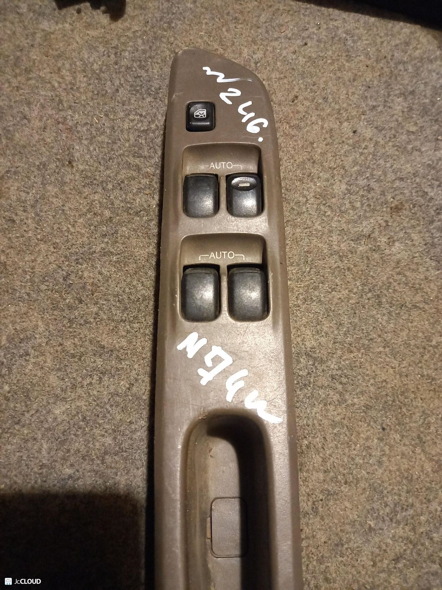 246 Блок управления стеклоподъемниками MITSUBISHI N74W, 1 рублей, Невинномысск