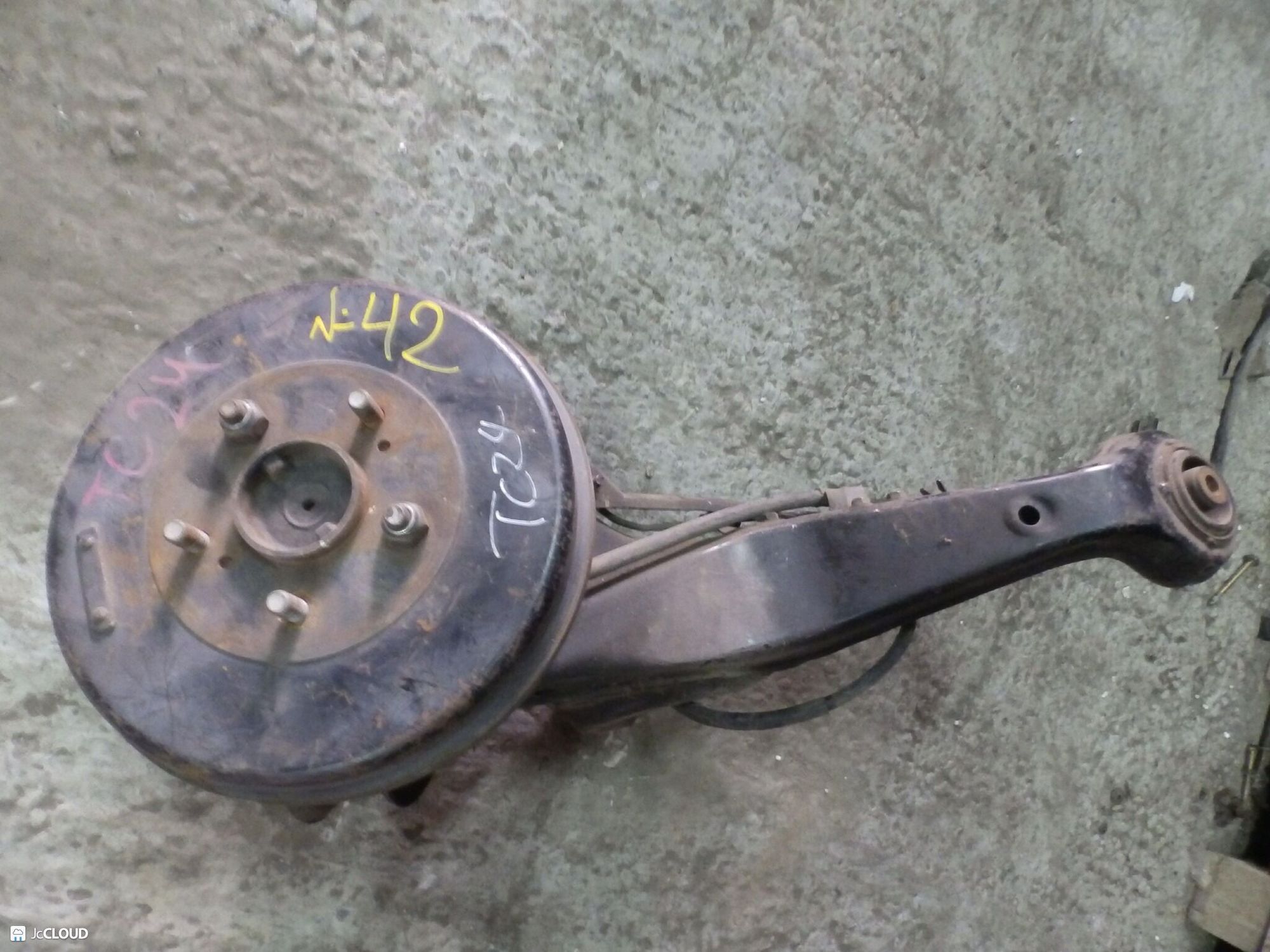 42 ступица зад лево NISSAN SERENA PC24, 14000 рублей, Невинномысск