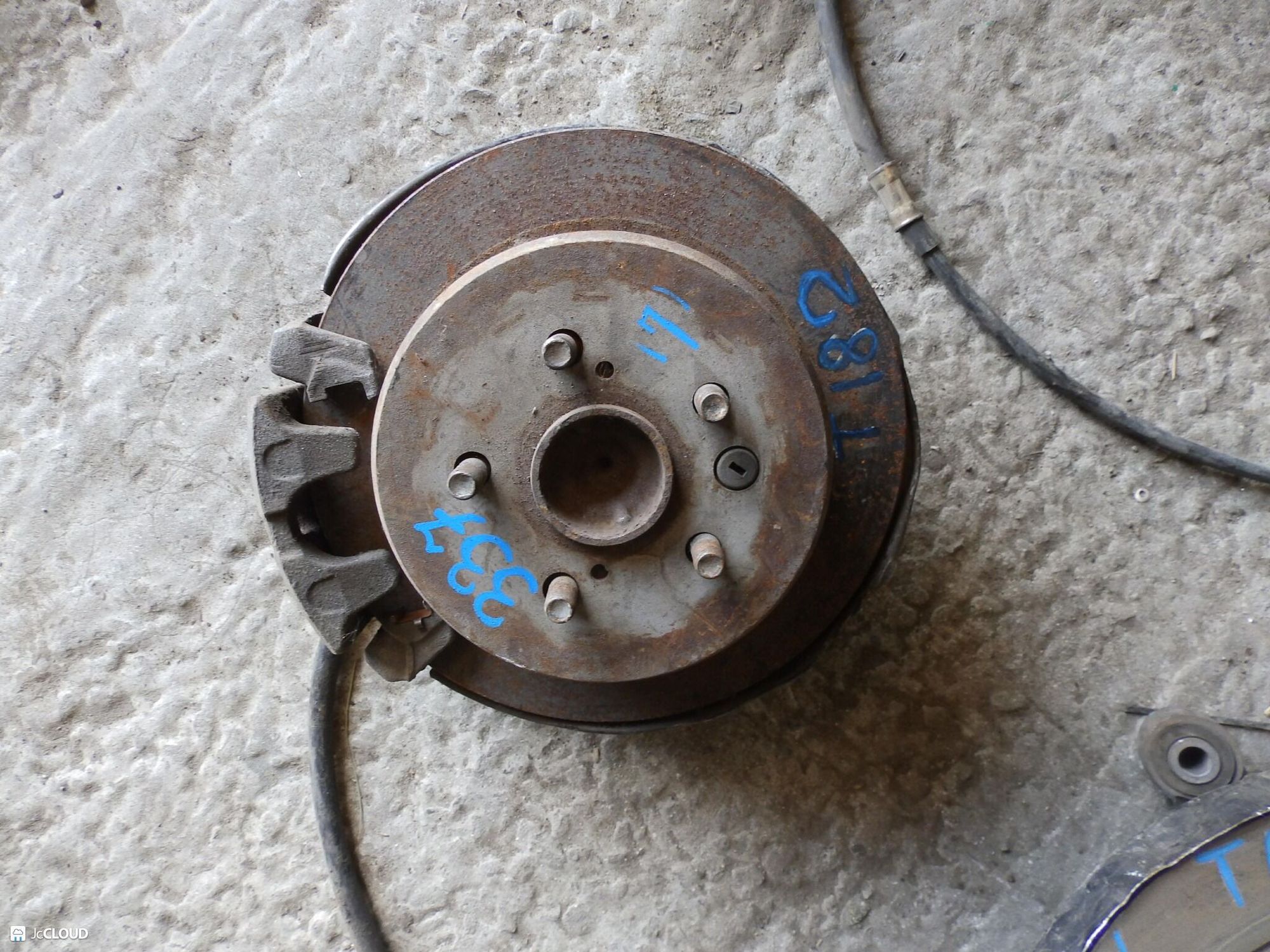 337 ступица зад лево  TOYOTA ST182, 3000 рублей, Невинномысск