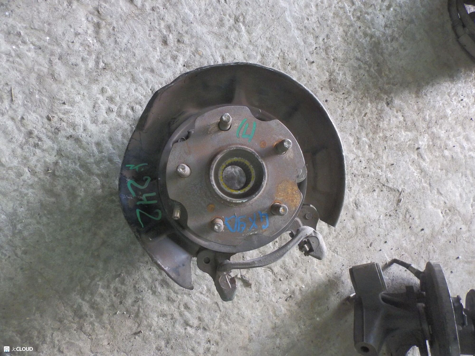 242 ступица зад лево TOYOTA CHASER GX90, 4500 рублей, Невинномысск