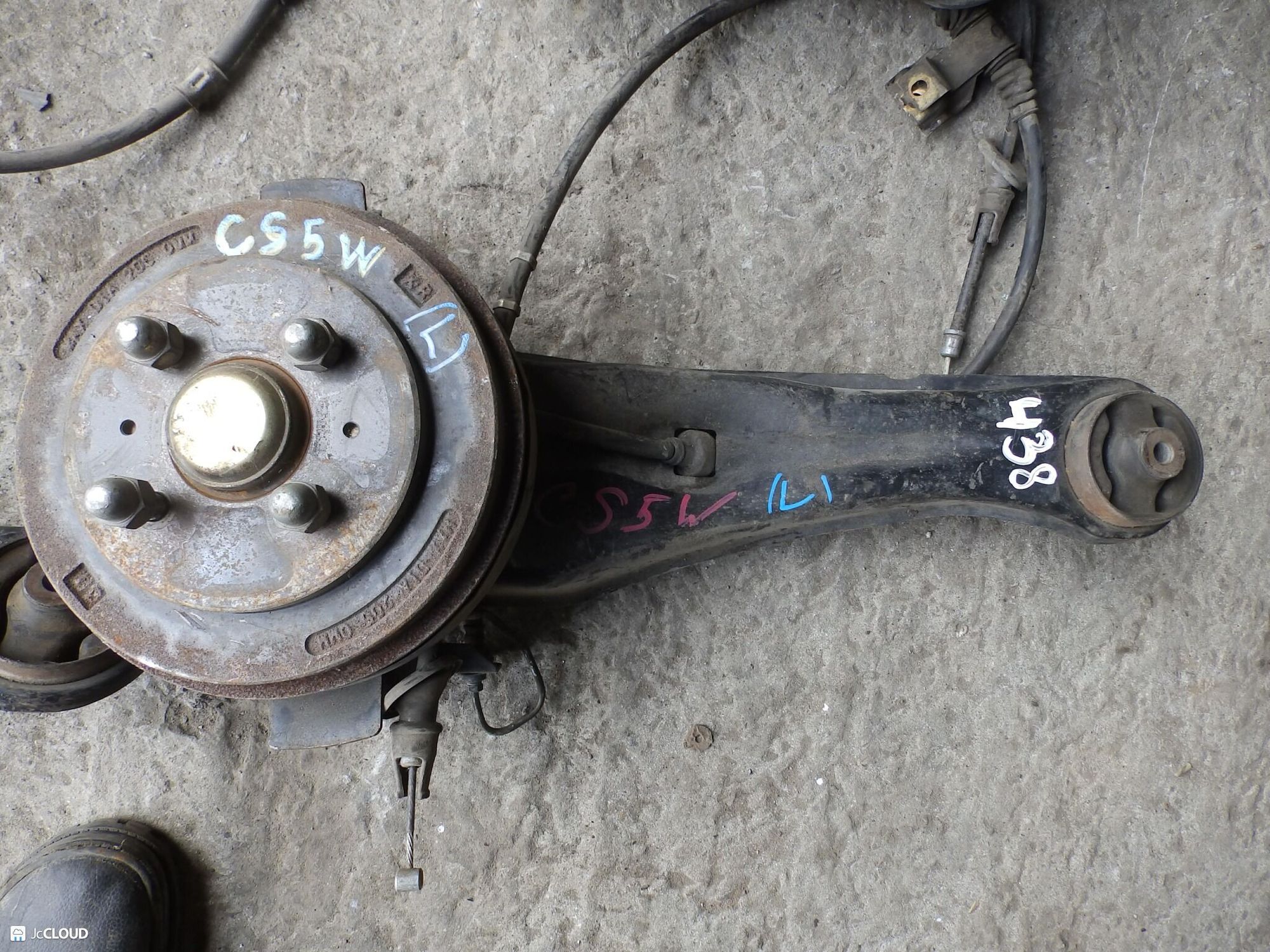 438 ступица зад лево MITSUBISHI CS5W, 5000 рублей, Невинномысск