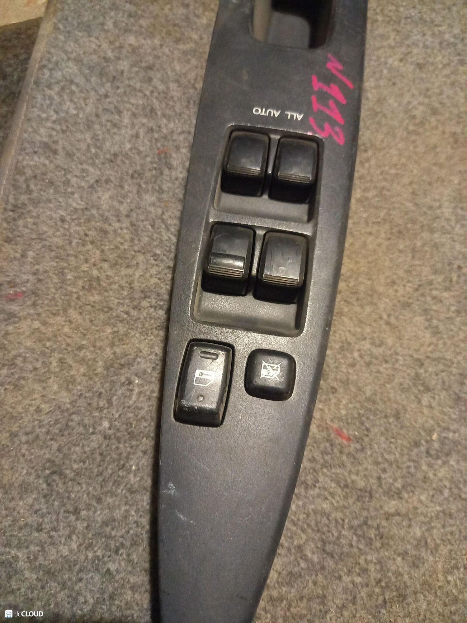 113 Блок управления стеклоподъемниками TOYOTA IST NCP60, 1 рублей, Невинномысск